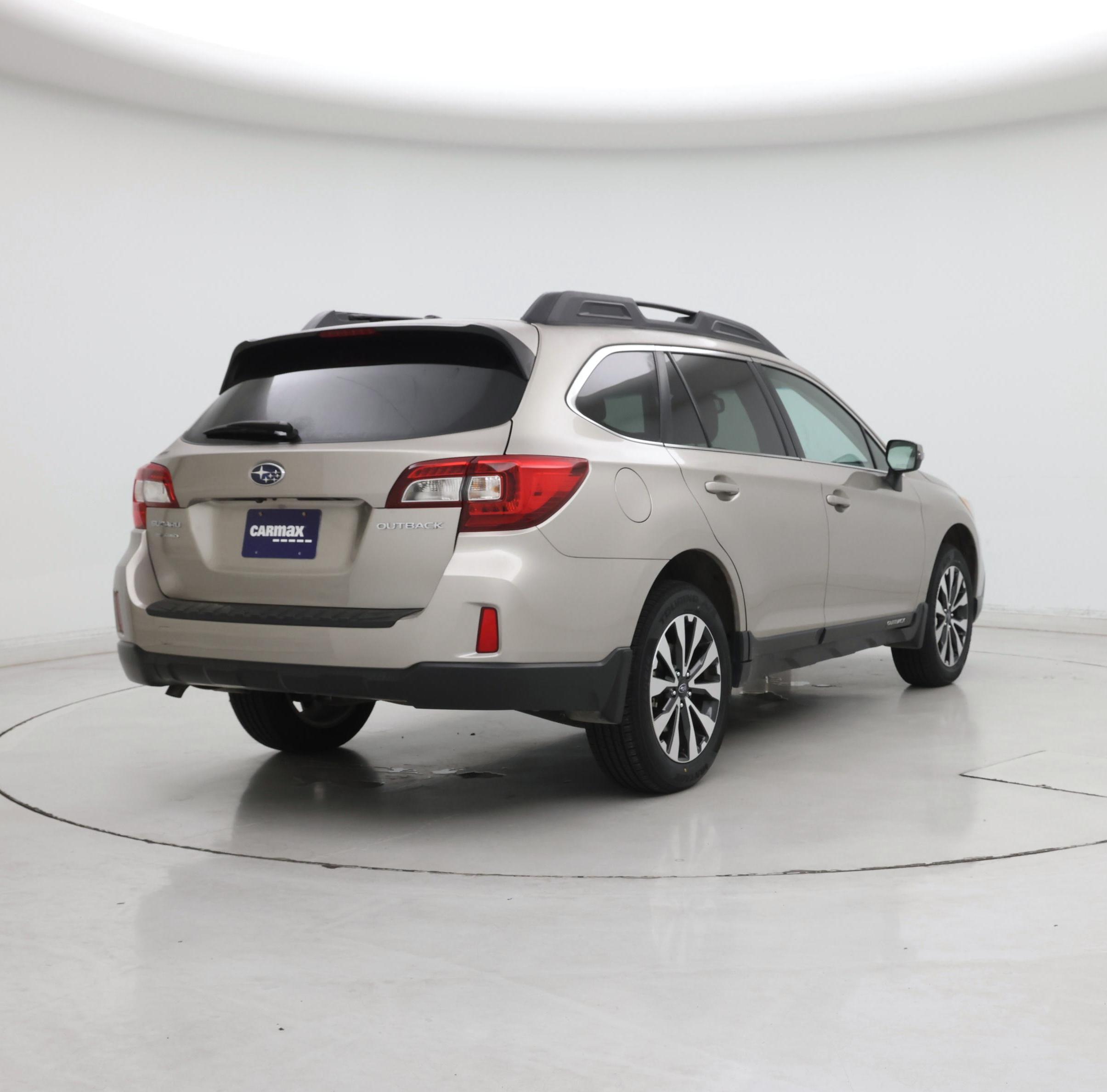 Thumbnail: 2015 Subaru Outback - 8