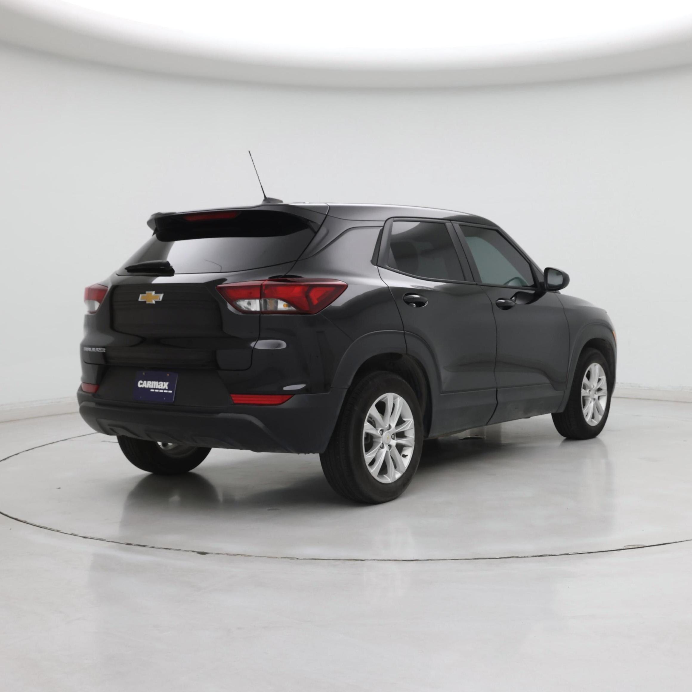 Thumbnail: 2023 Chevrolet TrailBlazer - 8