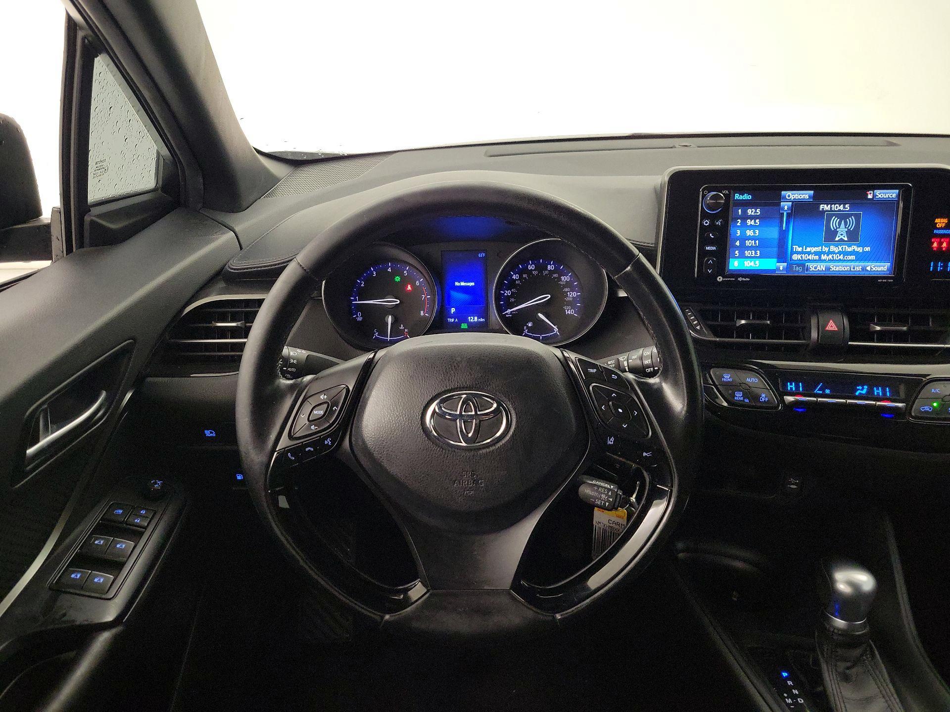 Thumbnail: 2018 Toyota C-HR - 10