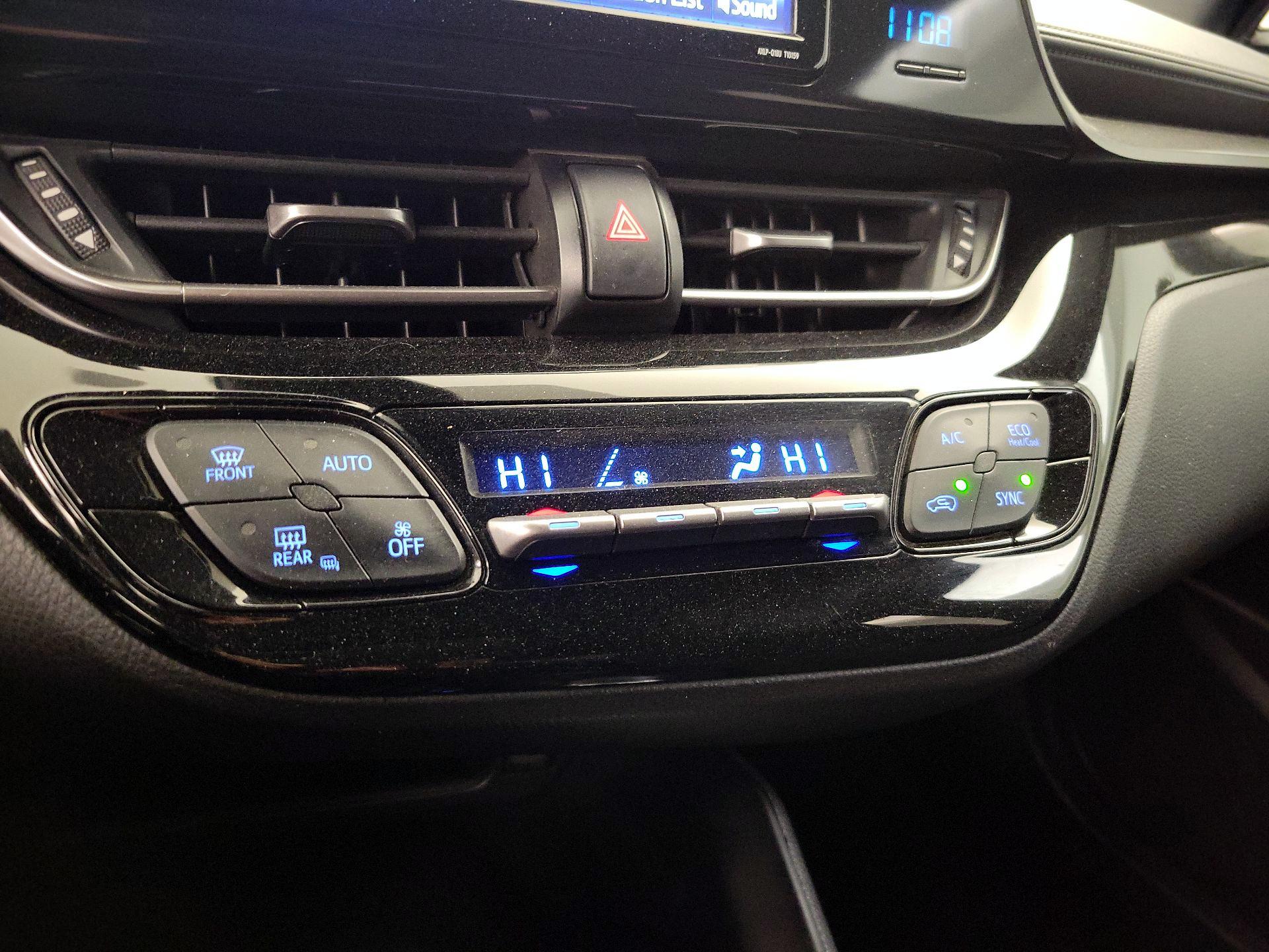 Thumbnail: 2018 Toyota C-HR - 16