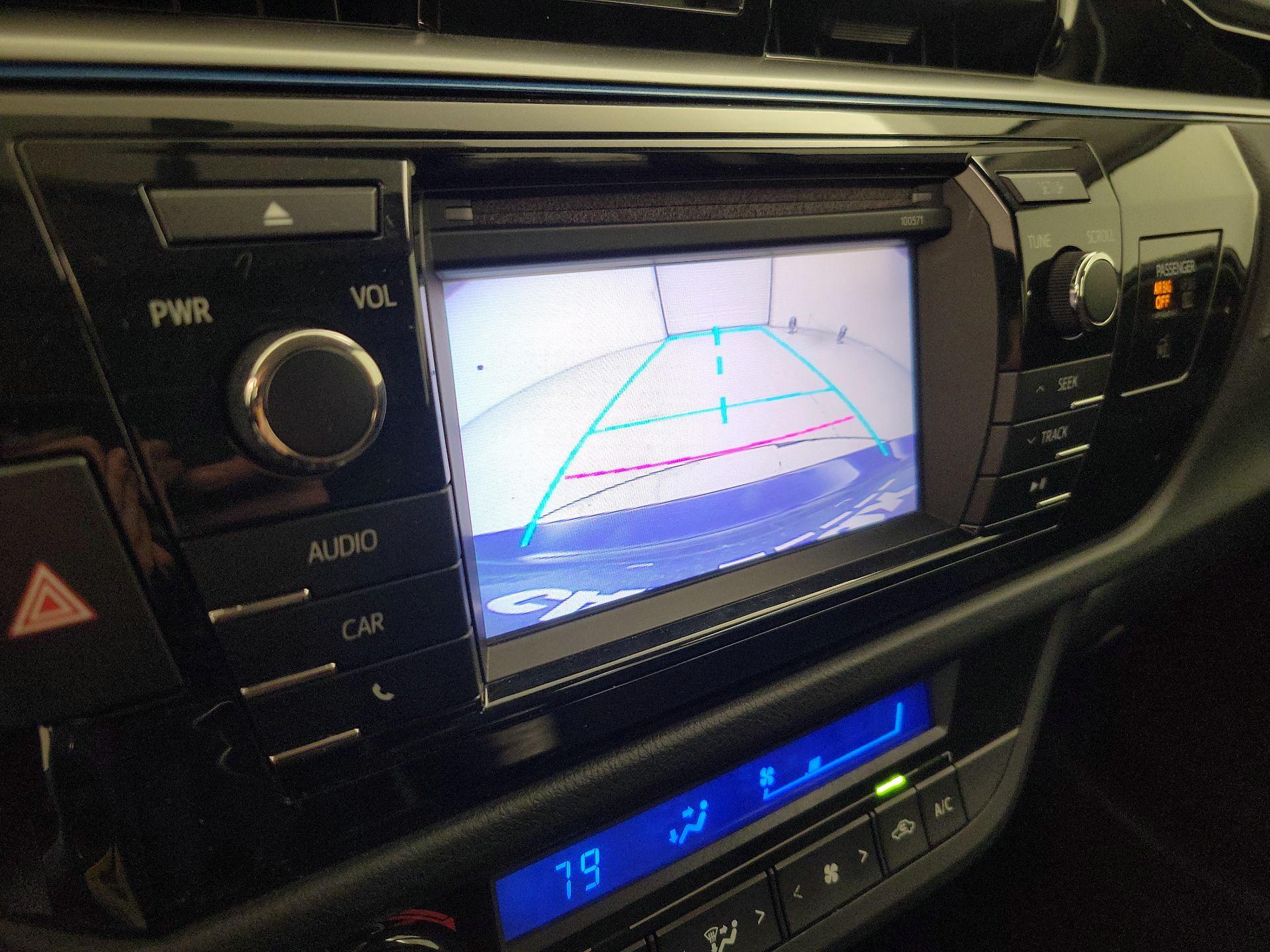 Thumbnail: 2016 Toyota Corolla - 14