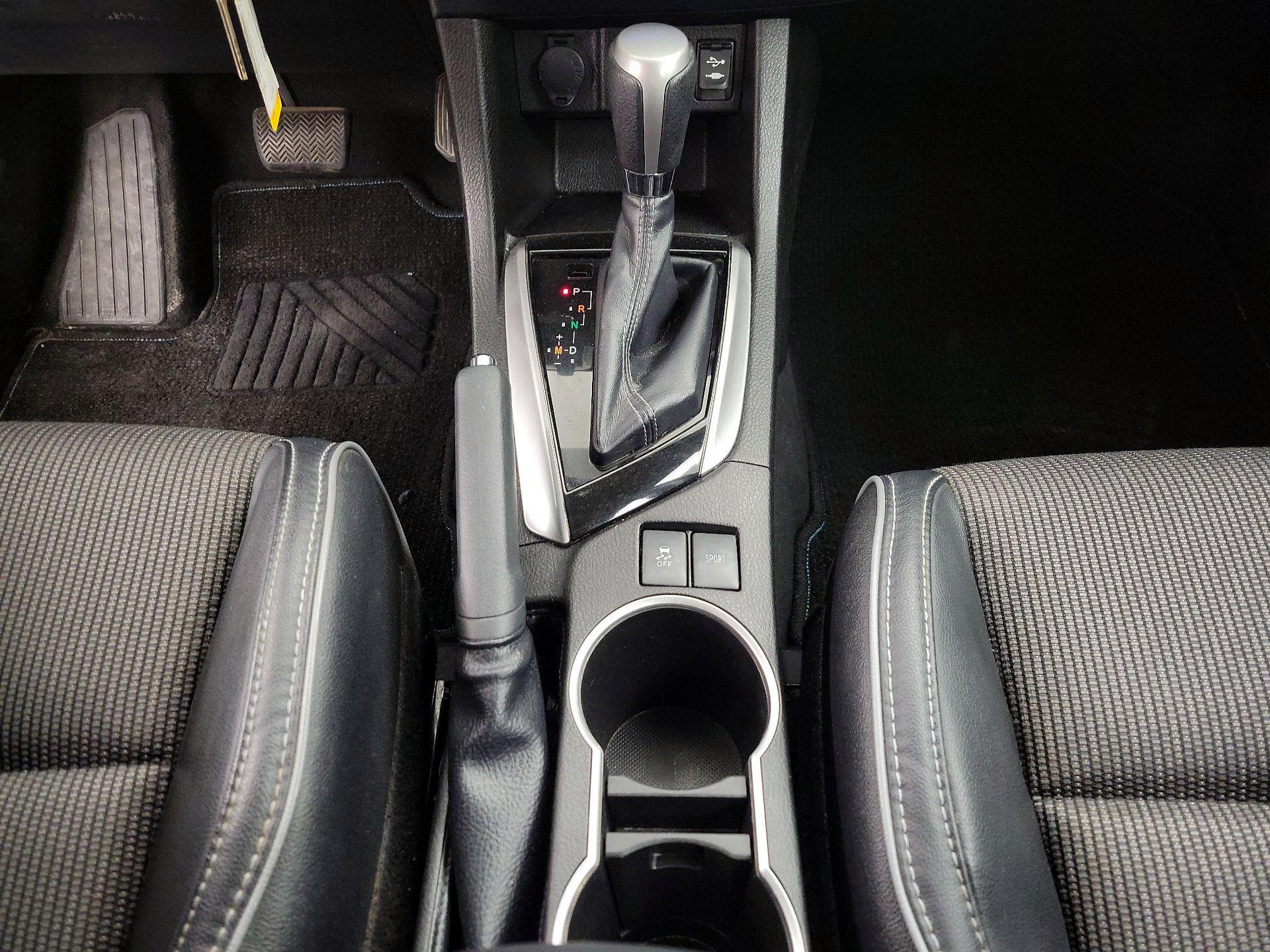 Thumbnail: 2016 Toyota Corolla - 17