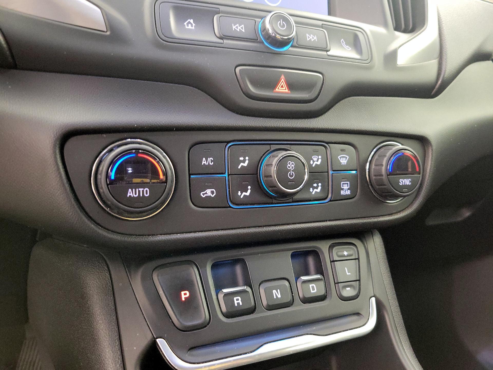 Thumbnail: 2019 GMC Terrain - 16