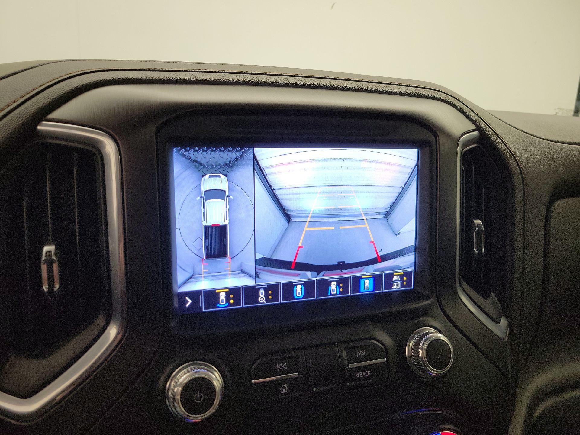 Thumbnail: 2023 GMC Sierra 3500 - 14