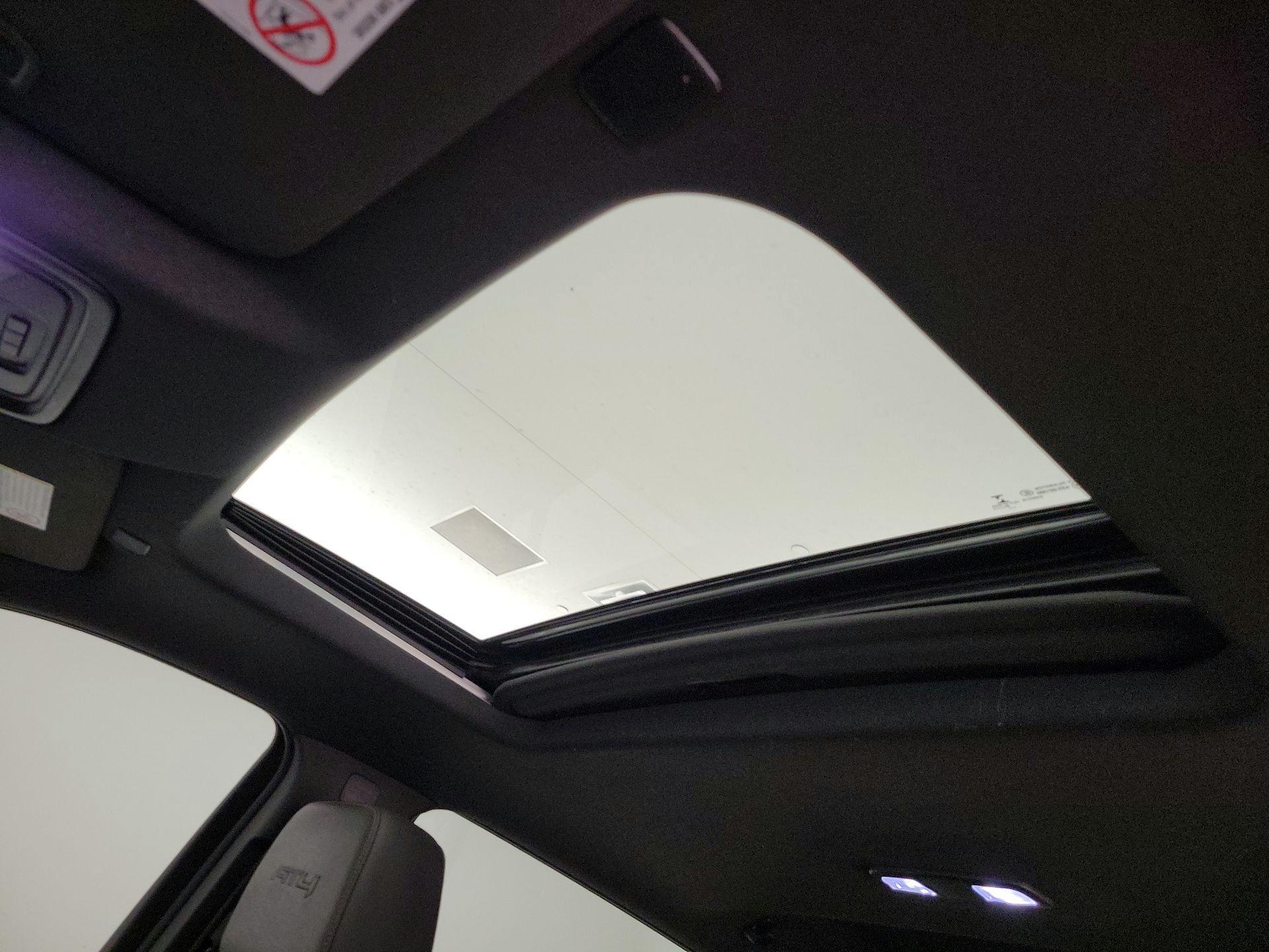 Thumbnail: 2023 GMC Sierra 3500 - 19