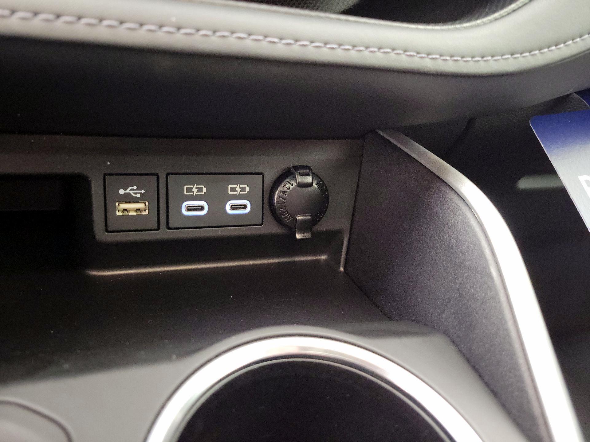 Thumbnail: 2024 Toyota Highlander - 18