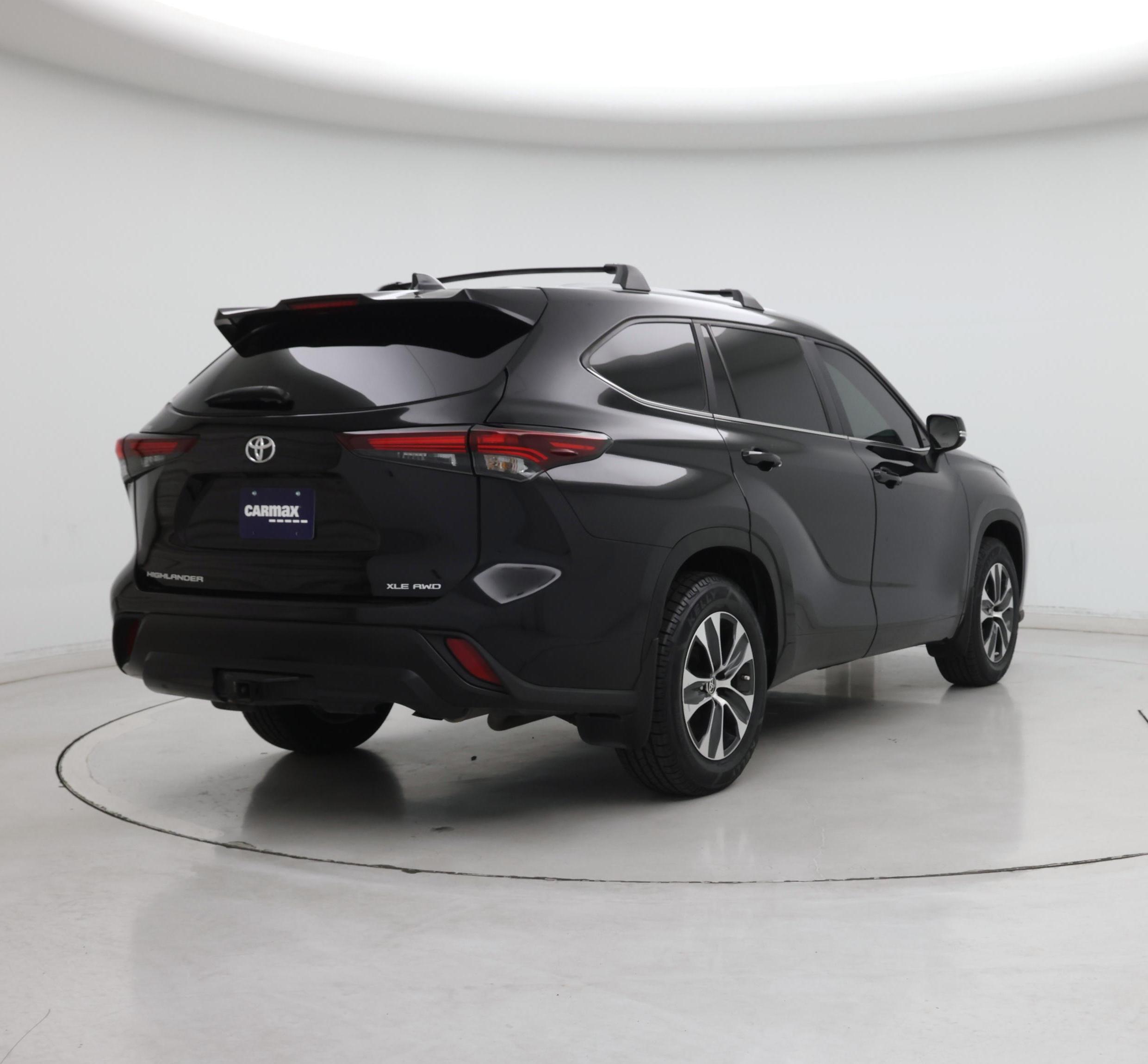 Thumbnail: 2024 Toyota Highlander - 8