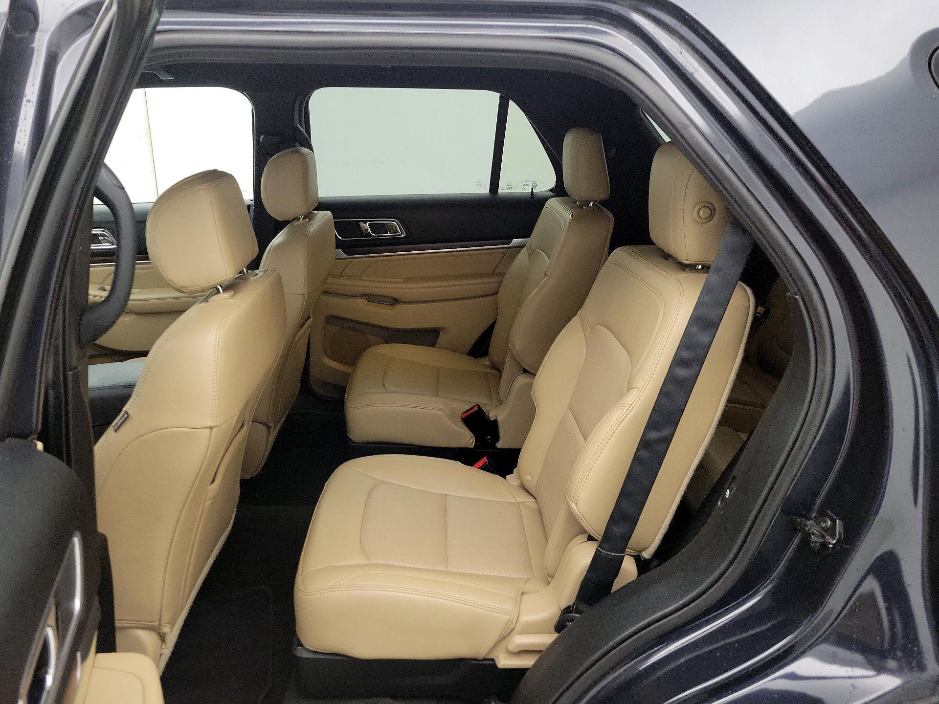 Thumbnail: 2017 Ford Explorer - 20