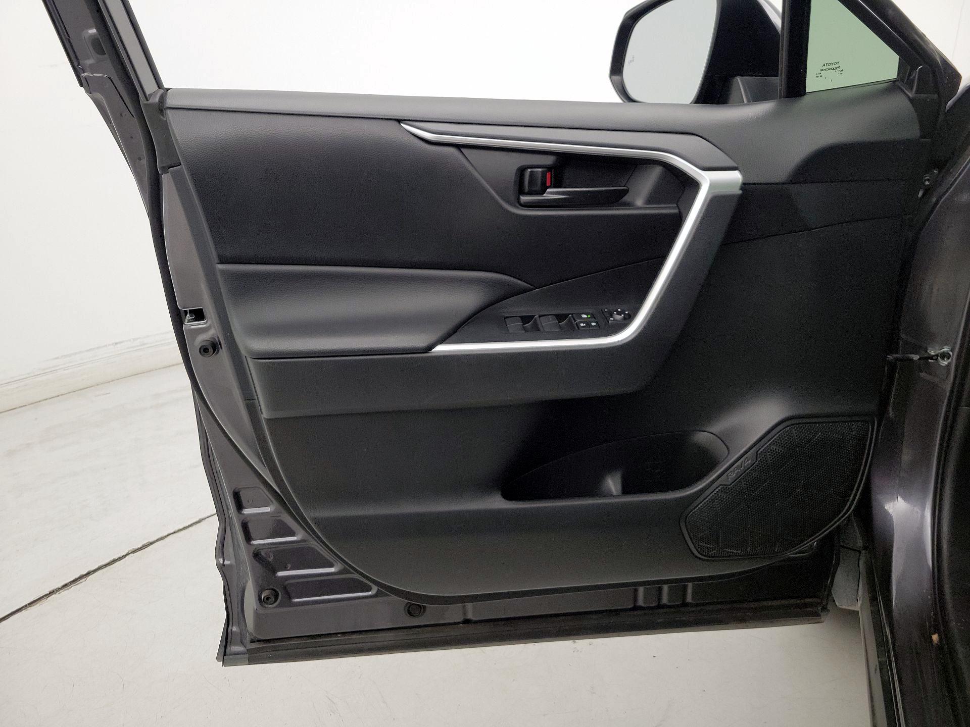 Thumbnail: 2024 Toyota RAV4 - 12