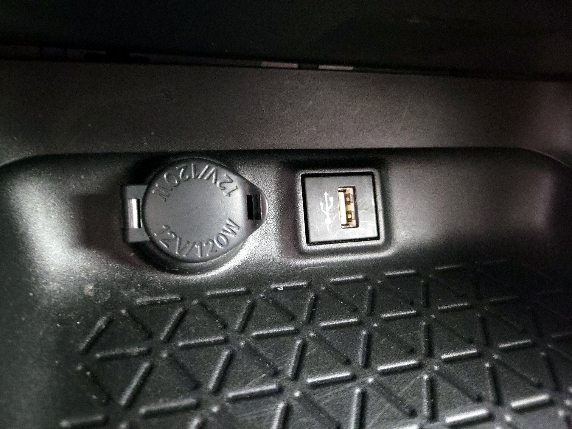 Thumbnail: 2024 Toyota RAV4 - 18