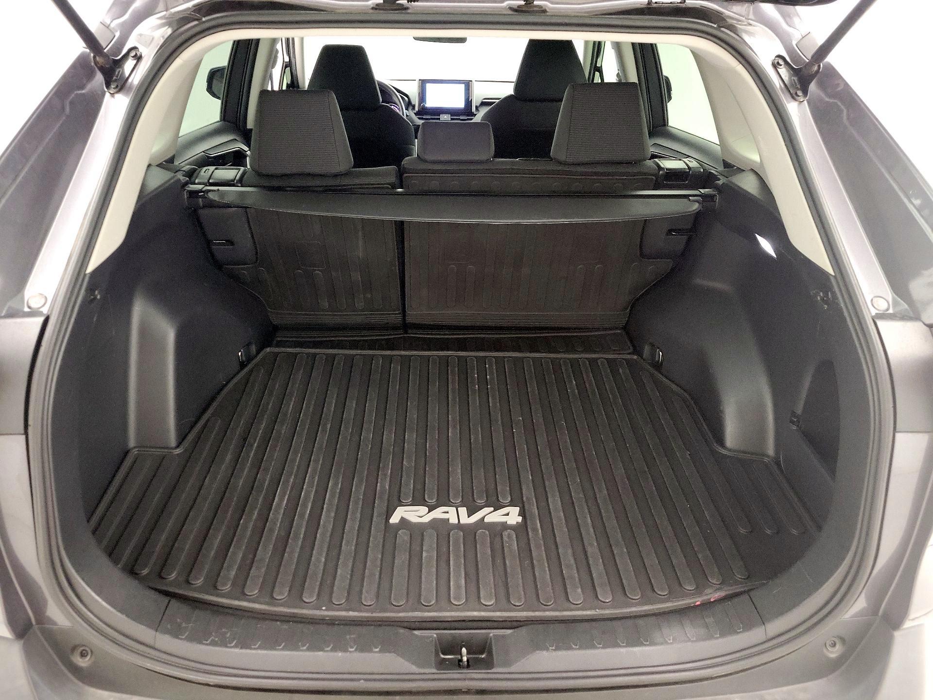 Thumbnail: 2024 Toyota RAV4 - 20