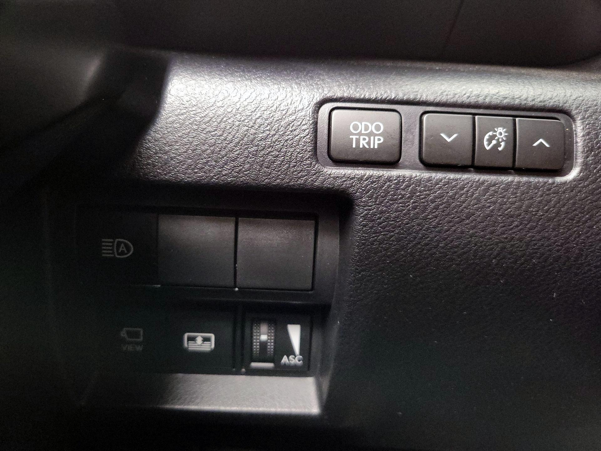 Thumbnail: 2023 Lexus IS - 13