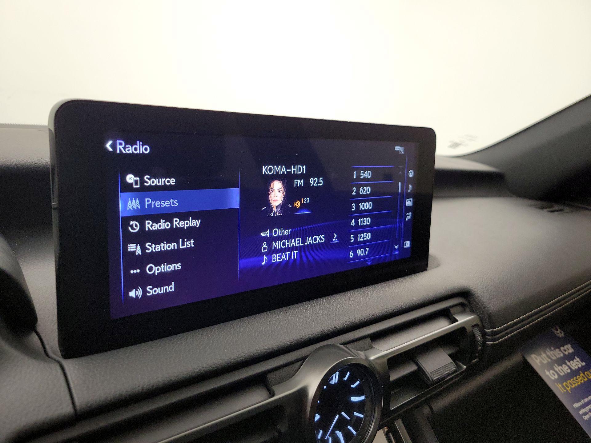 Thumbnail: 2023 Lexus IS - 16