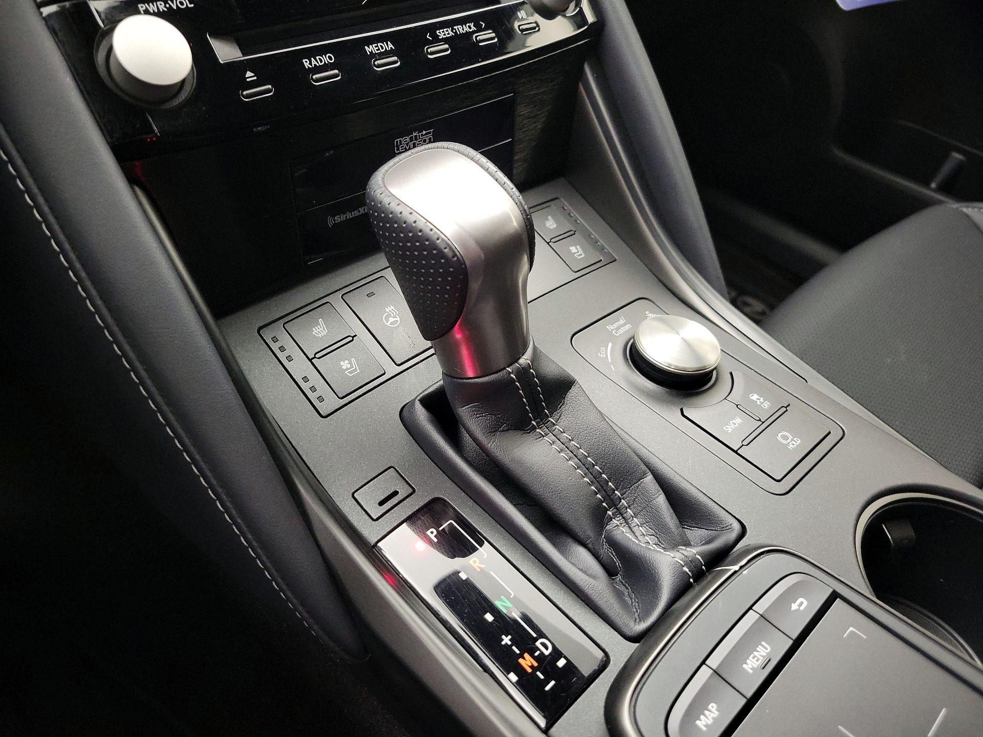 Thumbnail: 2023 Lexus IS - 18