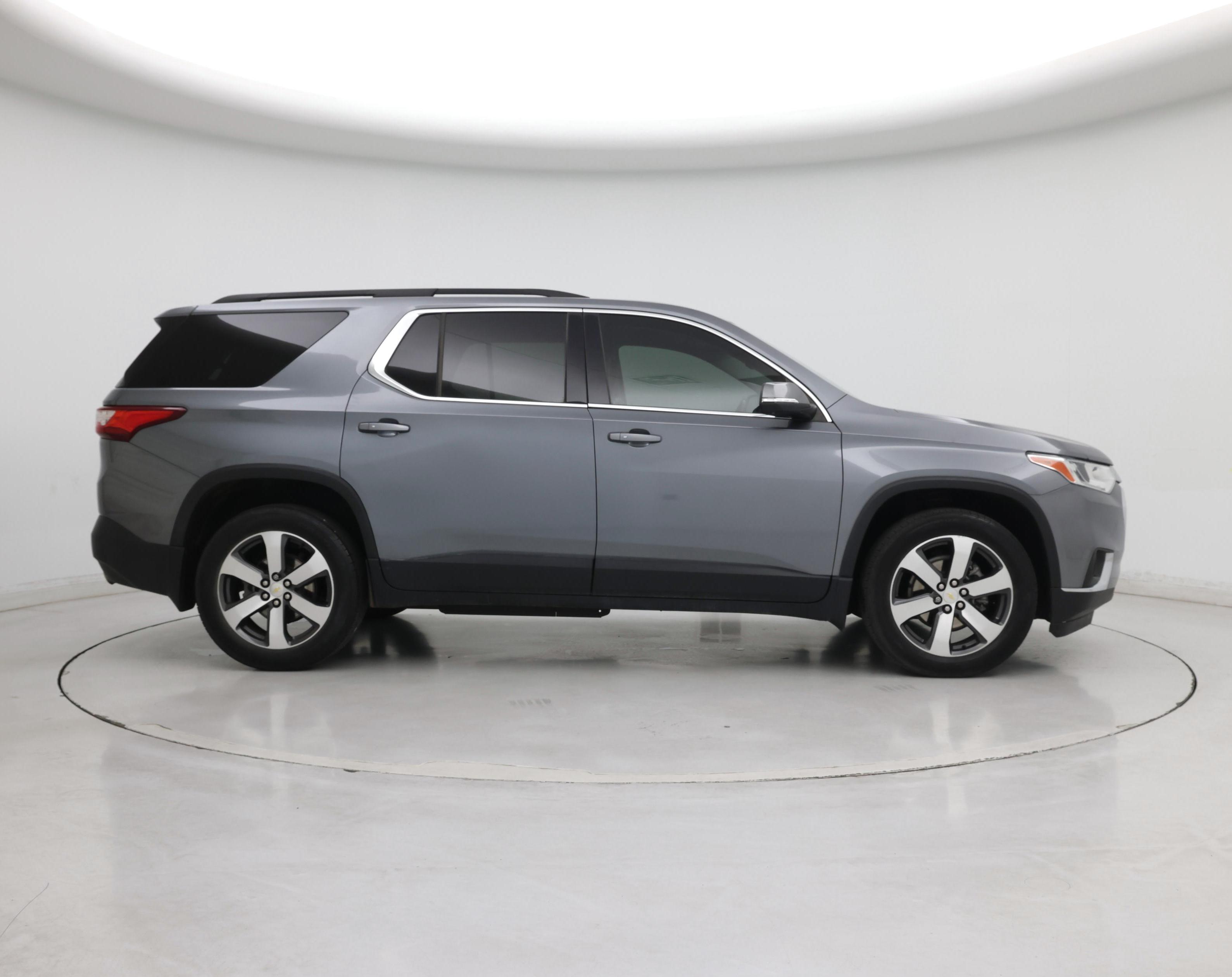 Thumbnail: 2021 Chevrolet Traverse - 7