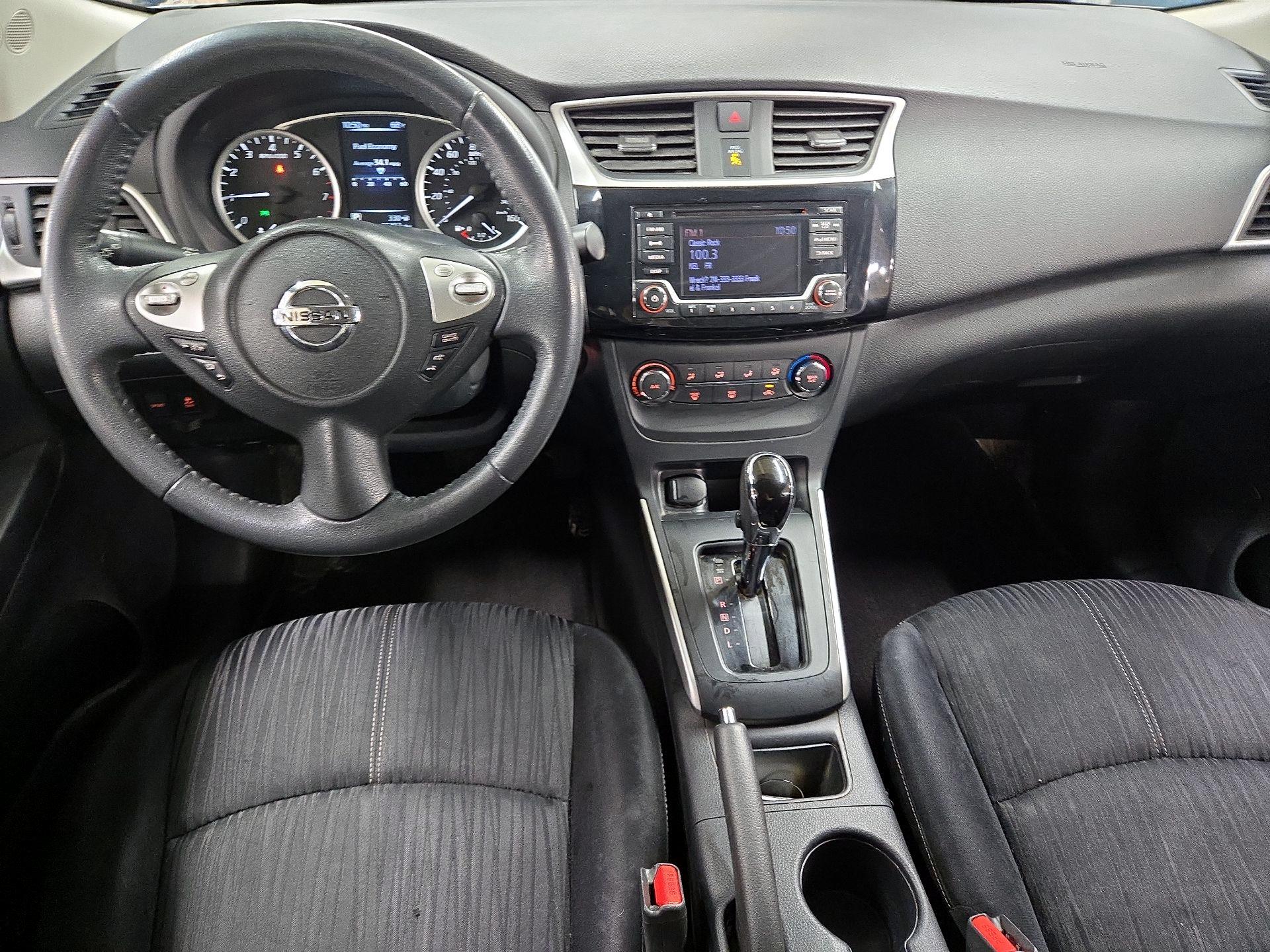 Thumbnail: 2017 Nissan Sentra - 9