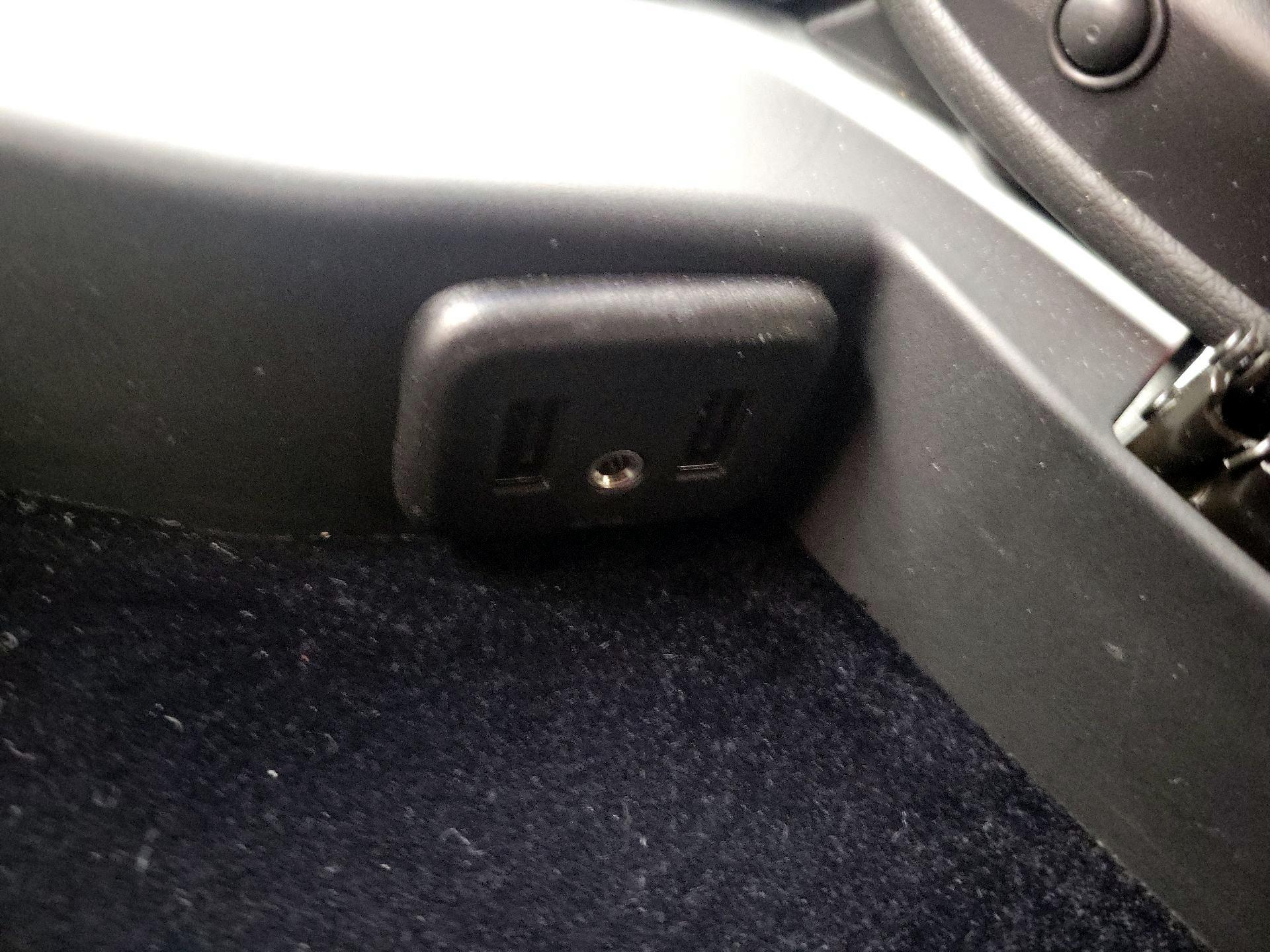 Thumbnail: 2017 Chevrolet Corvette - 18