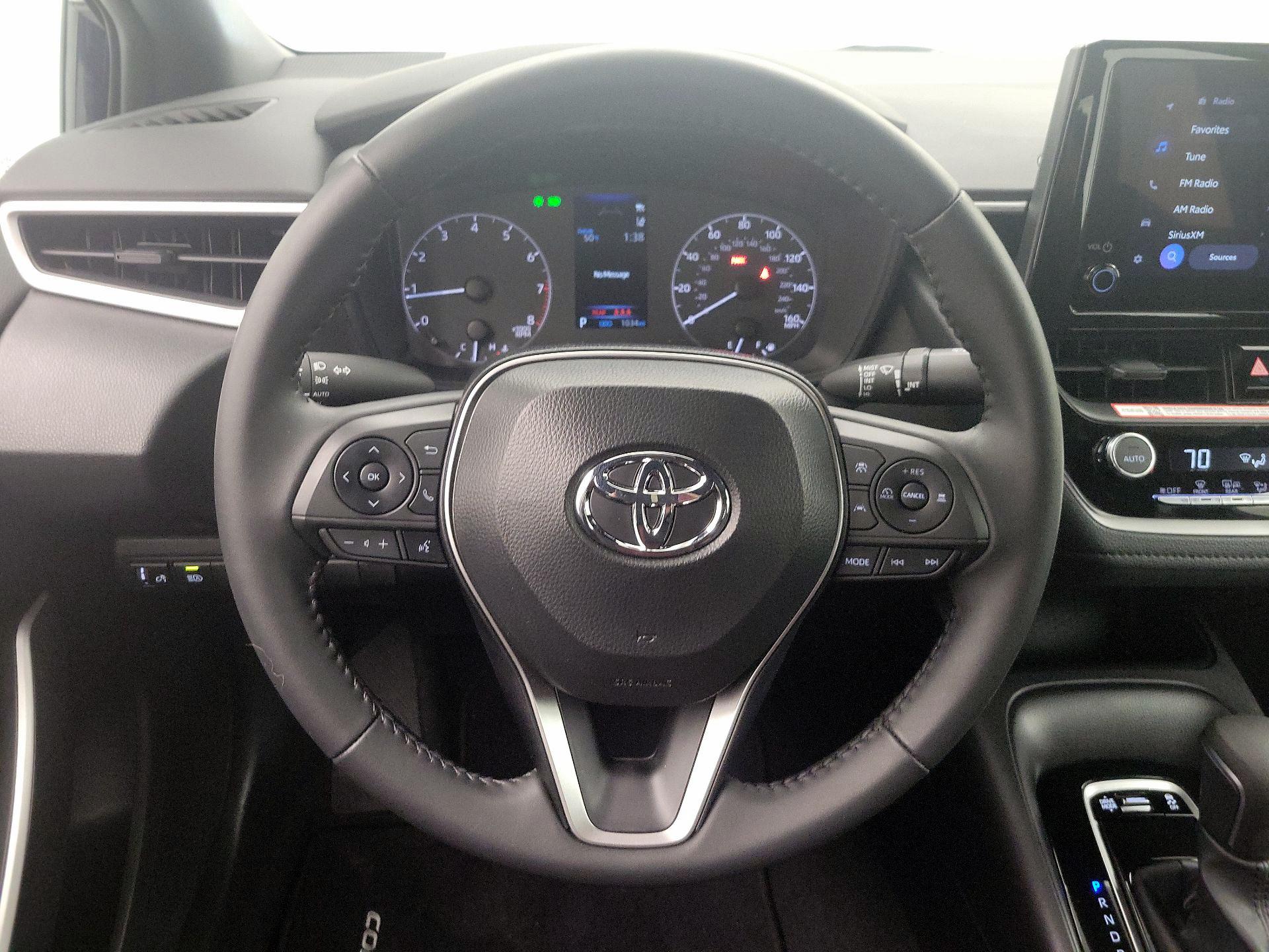 Thumbnail: 2025 Toyota Corolla - 10