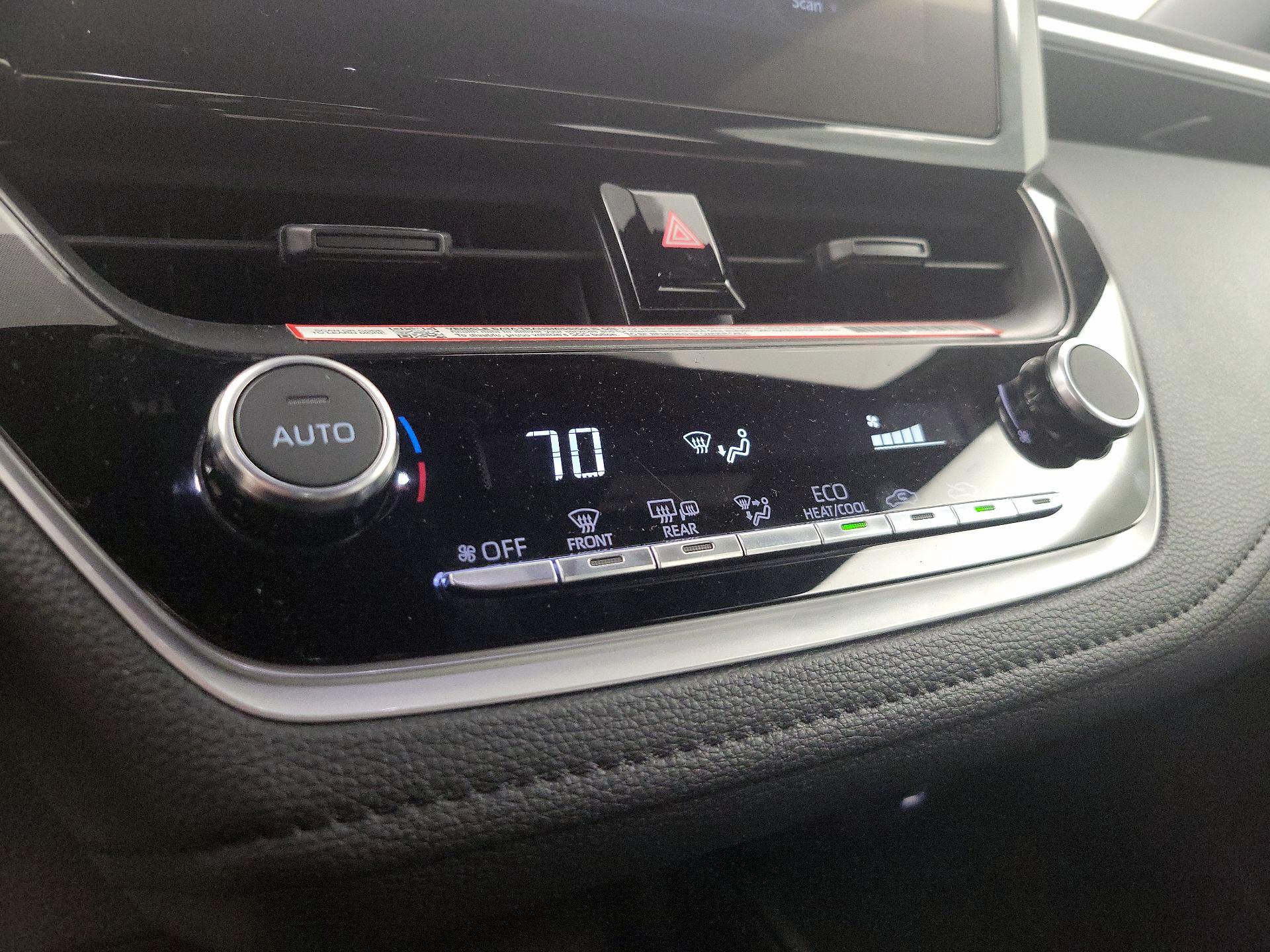 Thumbnail: 2025 Toyota Corolla - 16