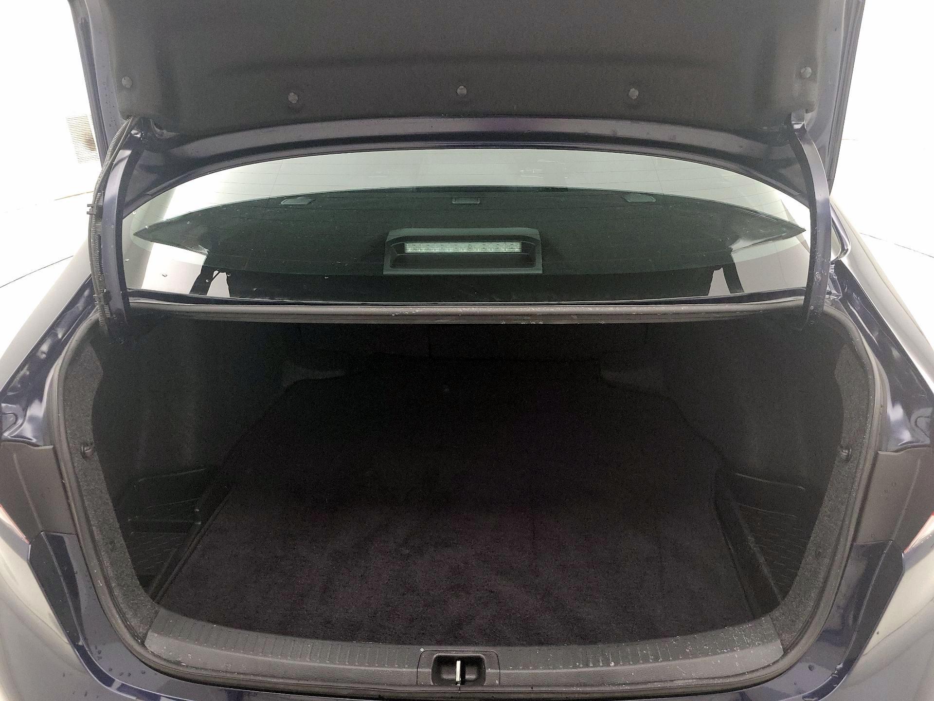 Thumbnail: 2025 Toyota Corolla - 20