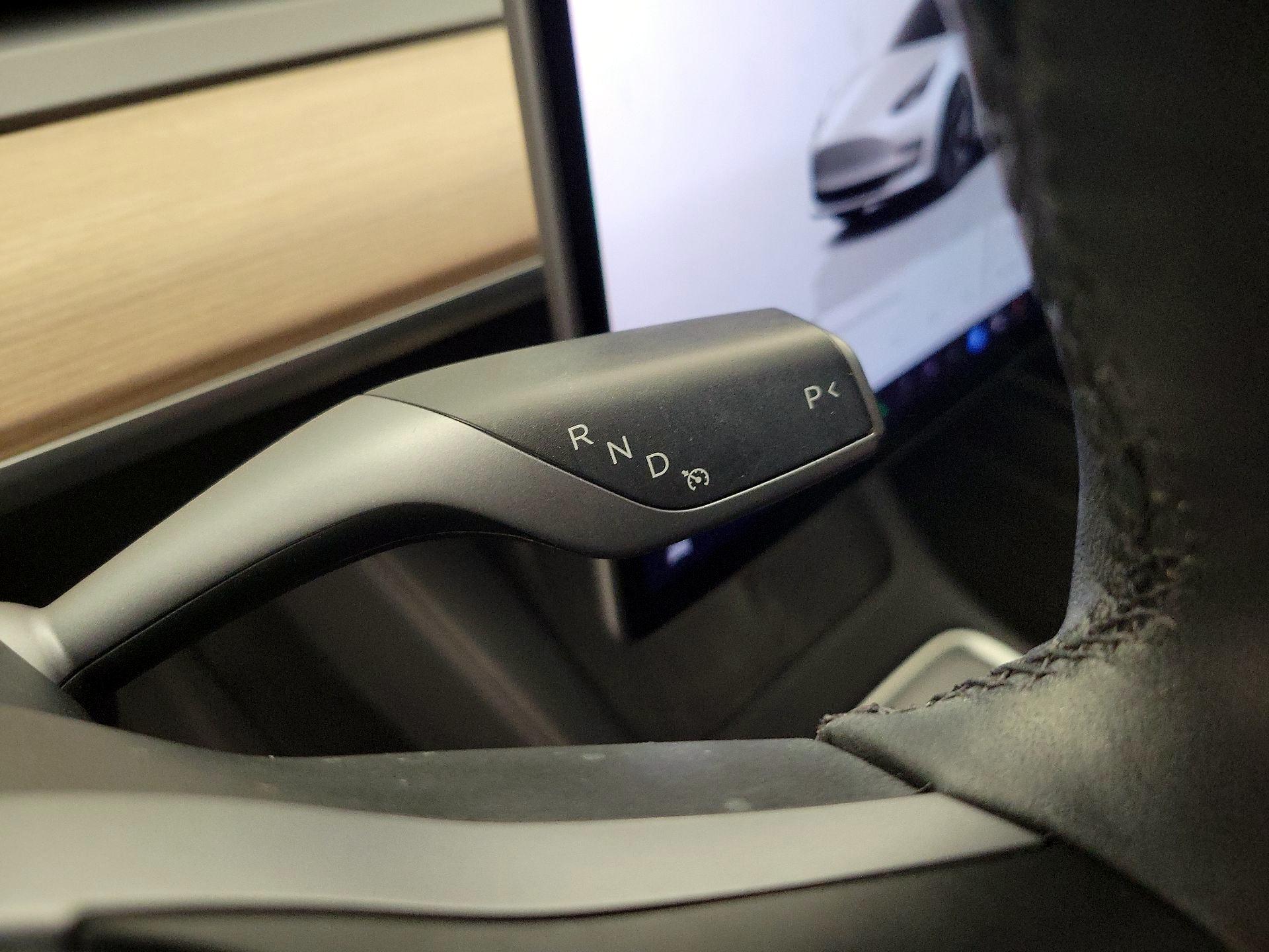 Thumbnail: 2023 Tesla Model 3 - 17