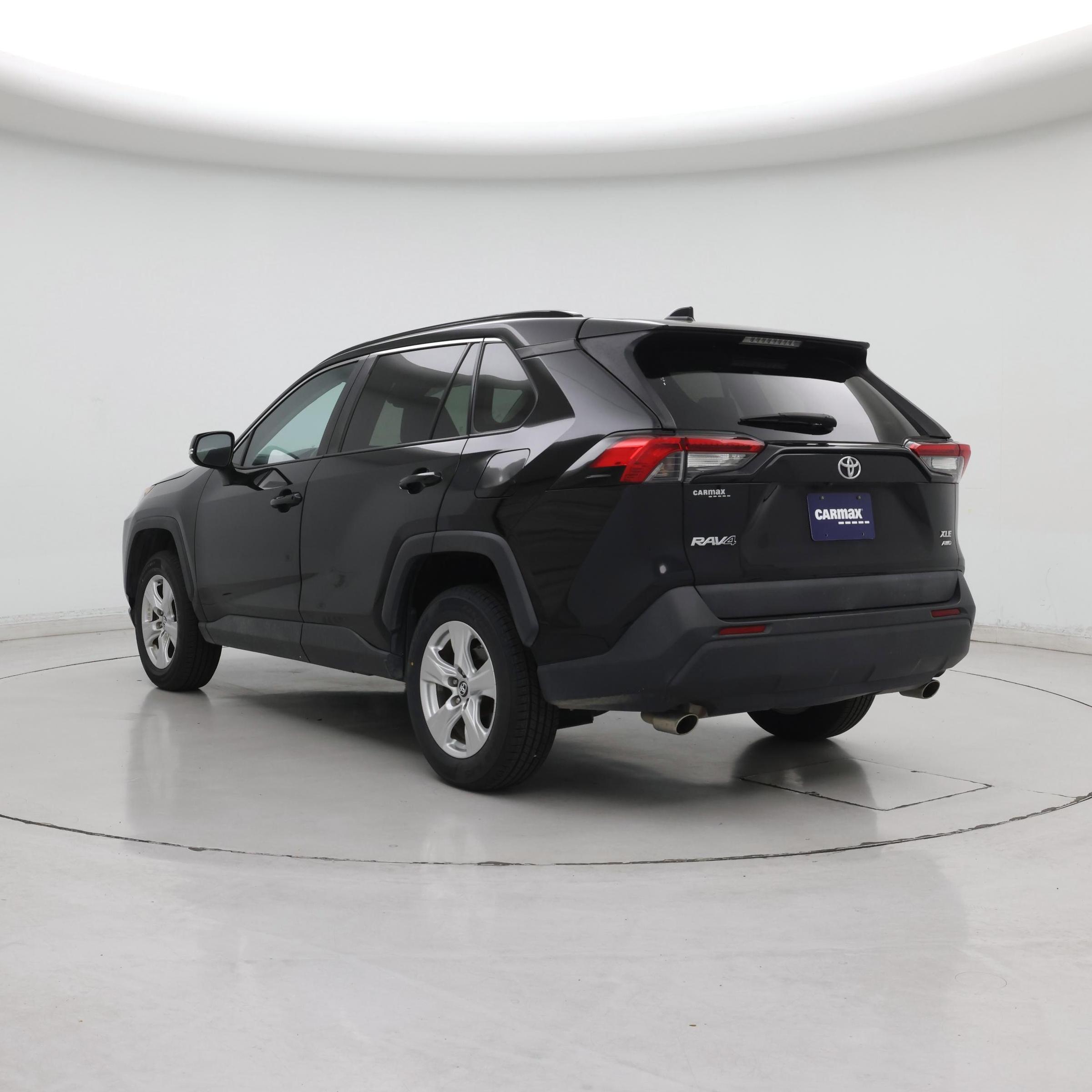 Thumbnail: 2019 Toyota RAV4 - 2