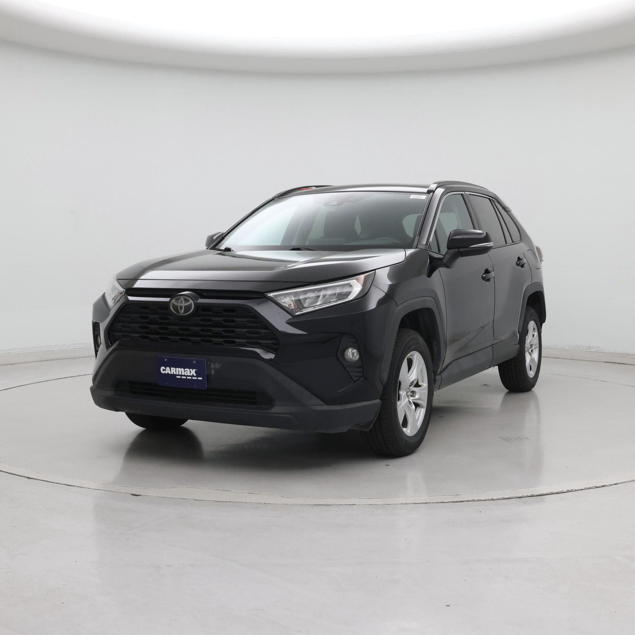 Thumbnail: 2019 Toyota RAV4 - 4