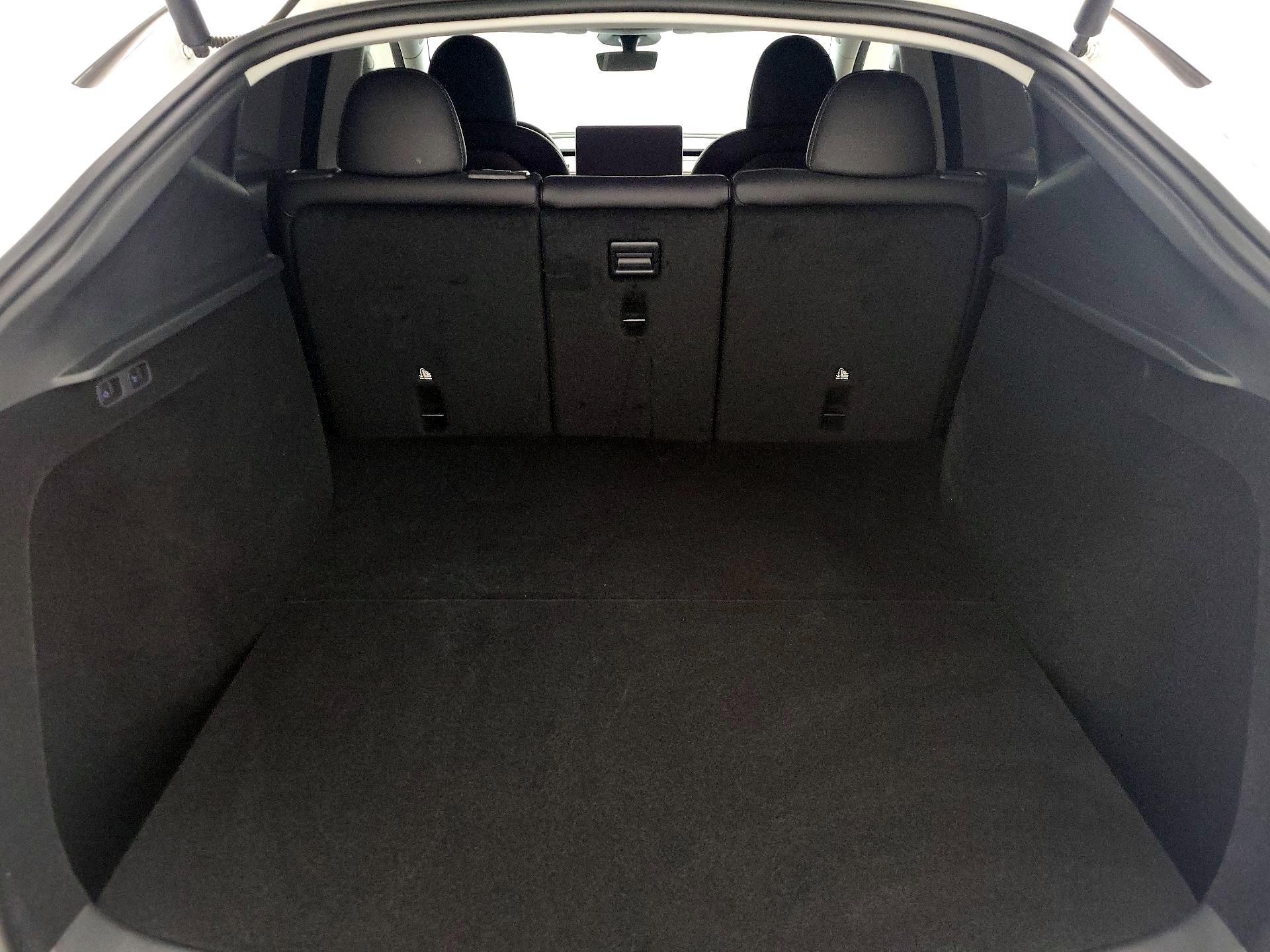 Thumbnail: 2023 Tesla Model Y - 19