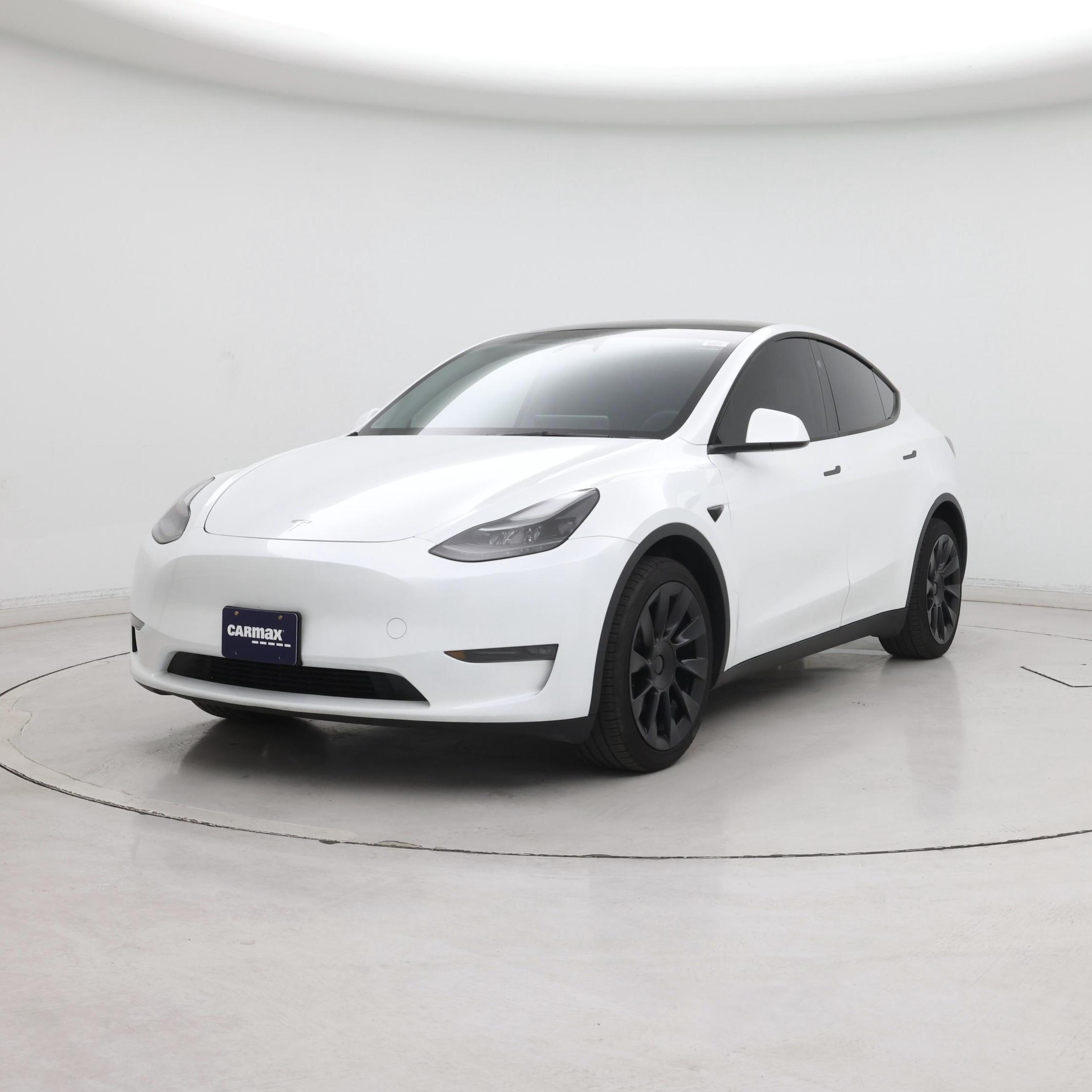 Thumbnail: 2023 Tesla Model Y - 4