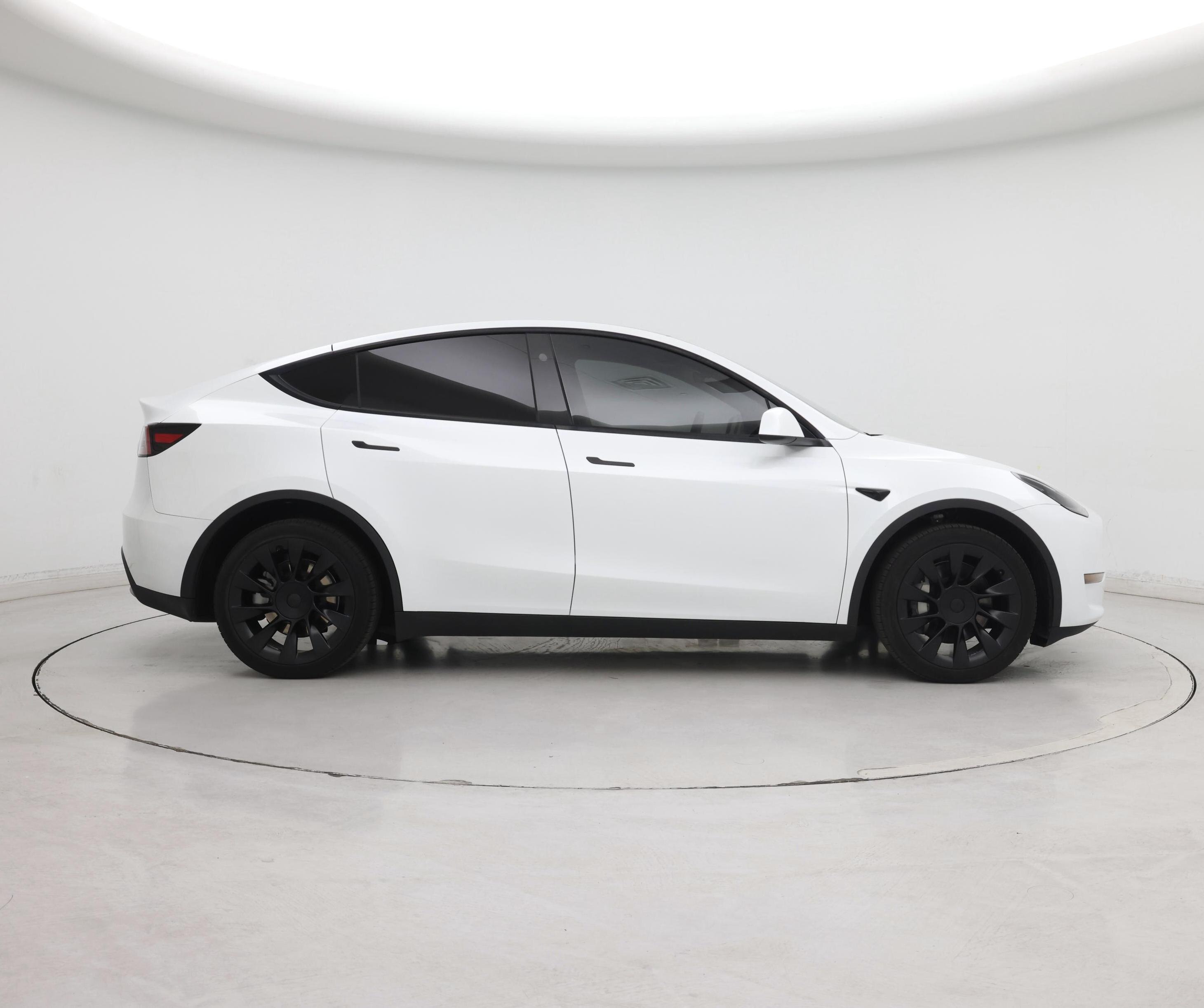 Thumbnail: 2023 Tesla Model Y - 7