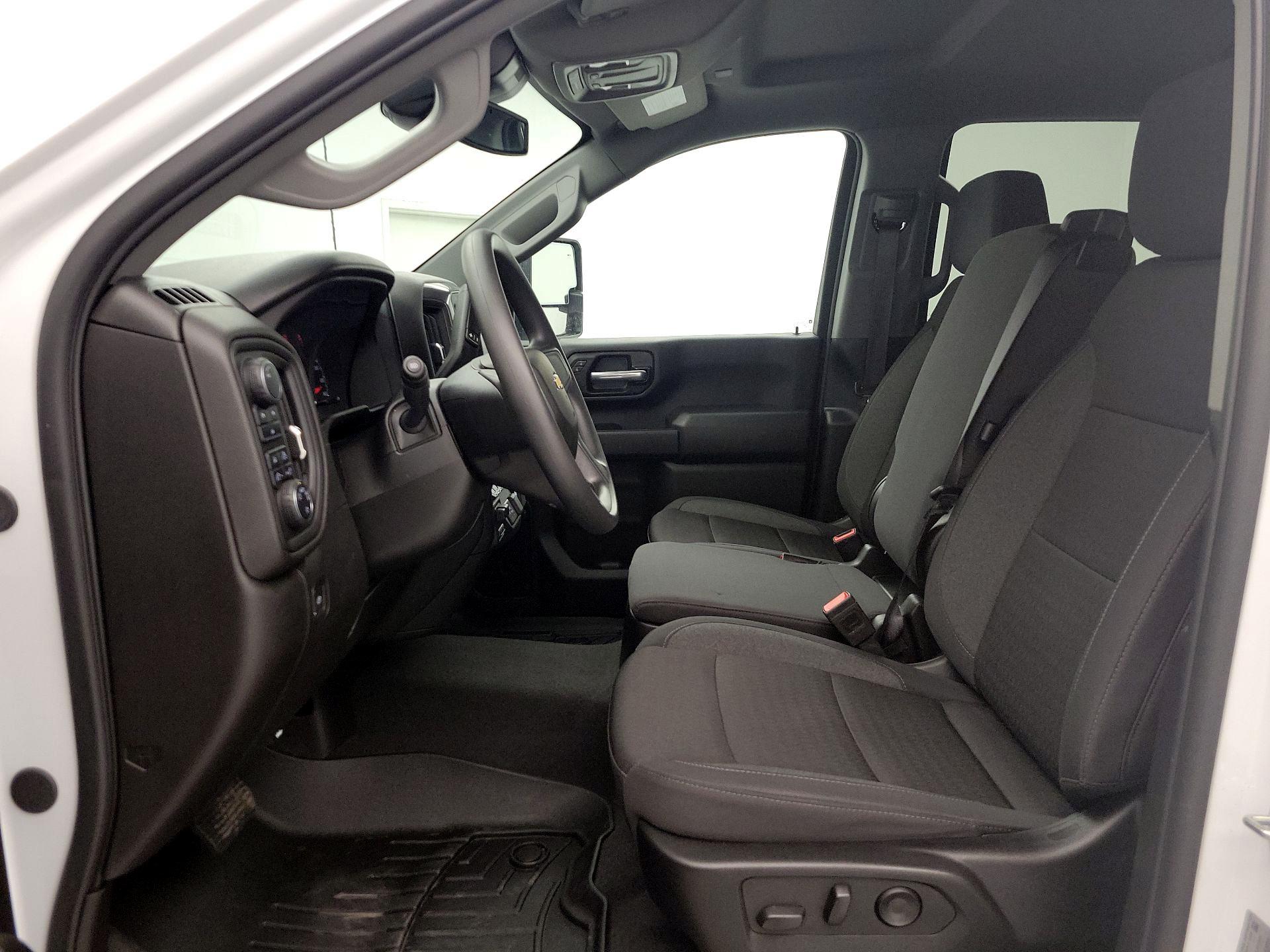 Thumbnail: 2025 Chevrolet Silverado 2500 - 11