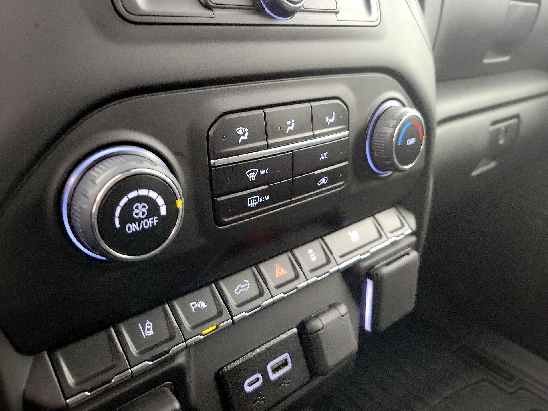 Thumbnail: 2025 Chevrolet Silverado 2500 - 16