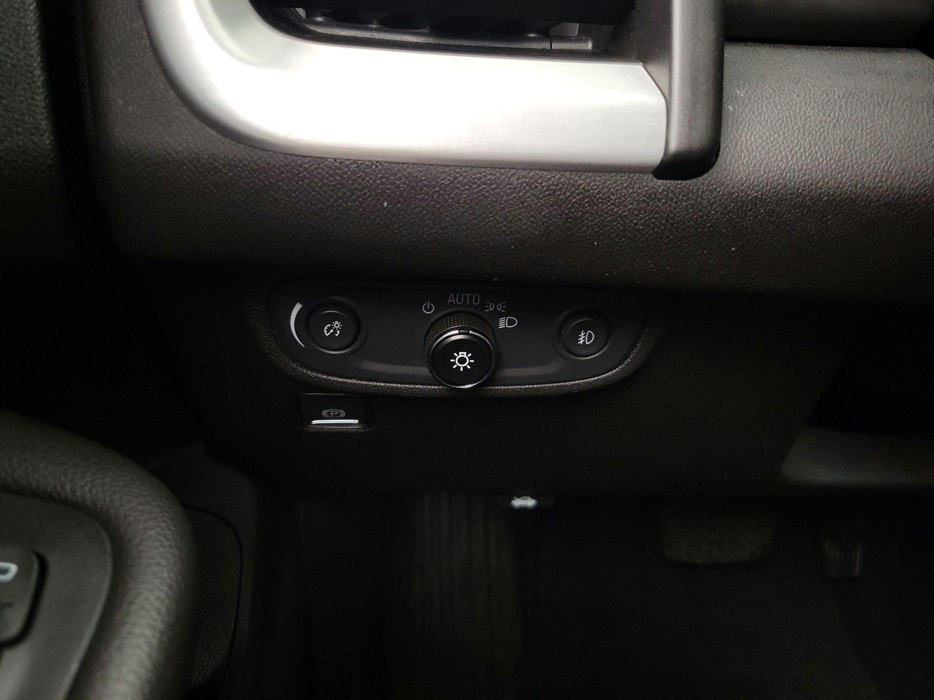 Thumbnail: 2020 GMC Terrain - 13