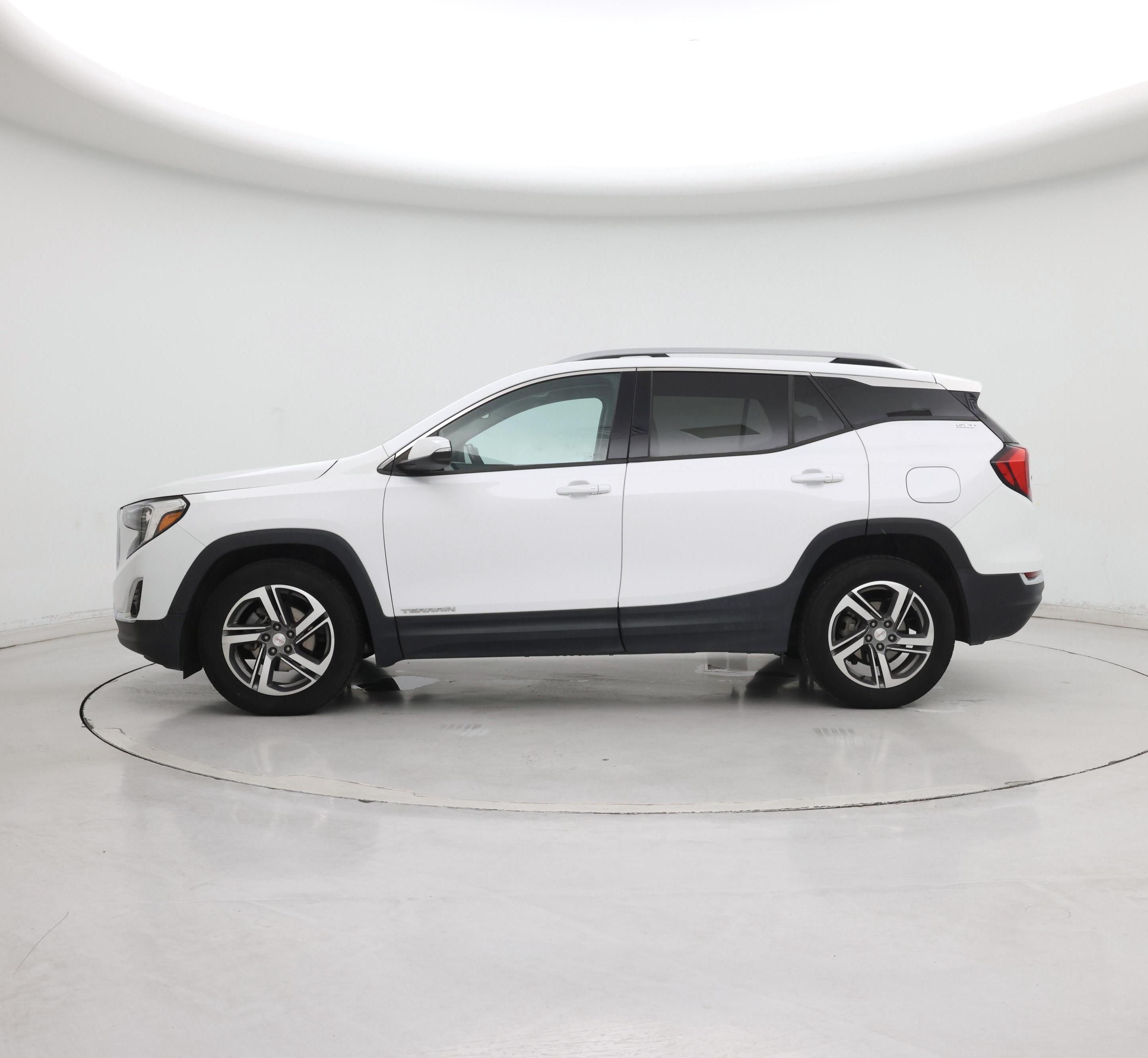 Thumbnail: 2020 GMC Terrain - 3