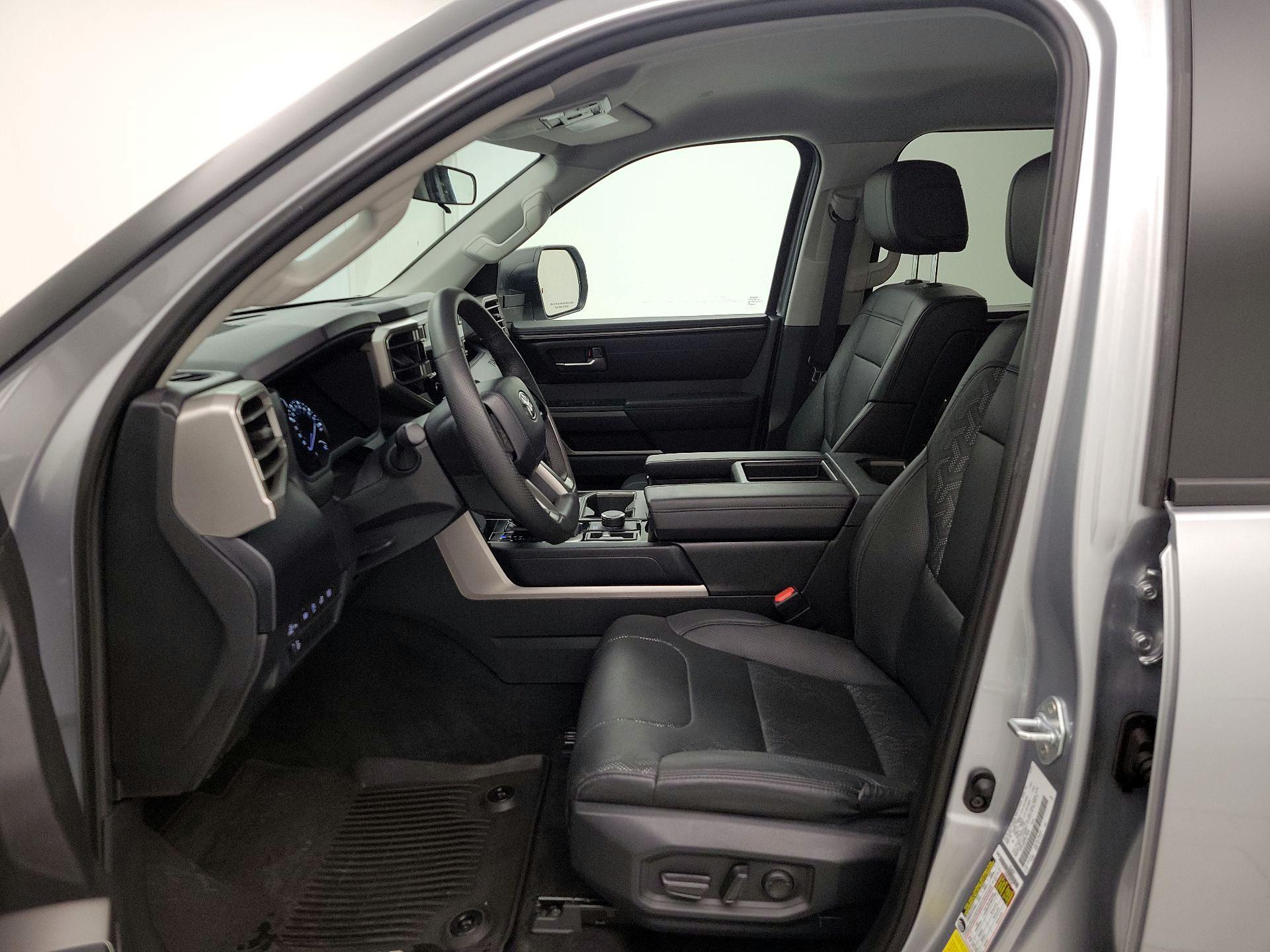 Thumbnail: 2024 Toyota Tundra - 11