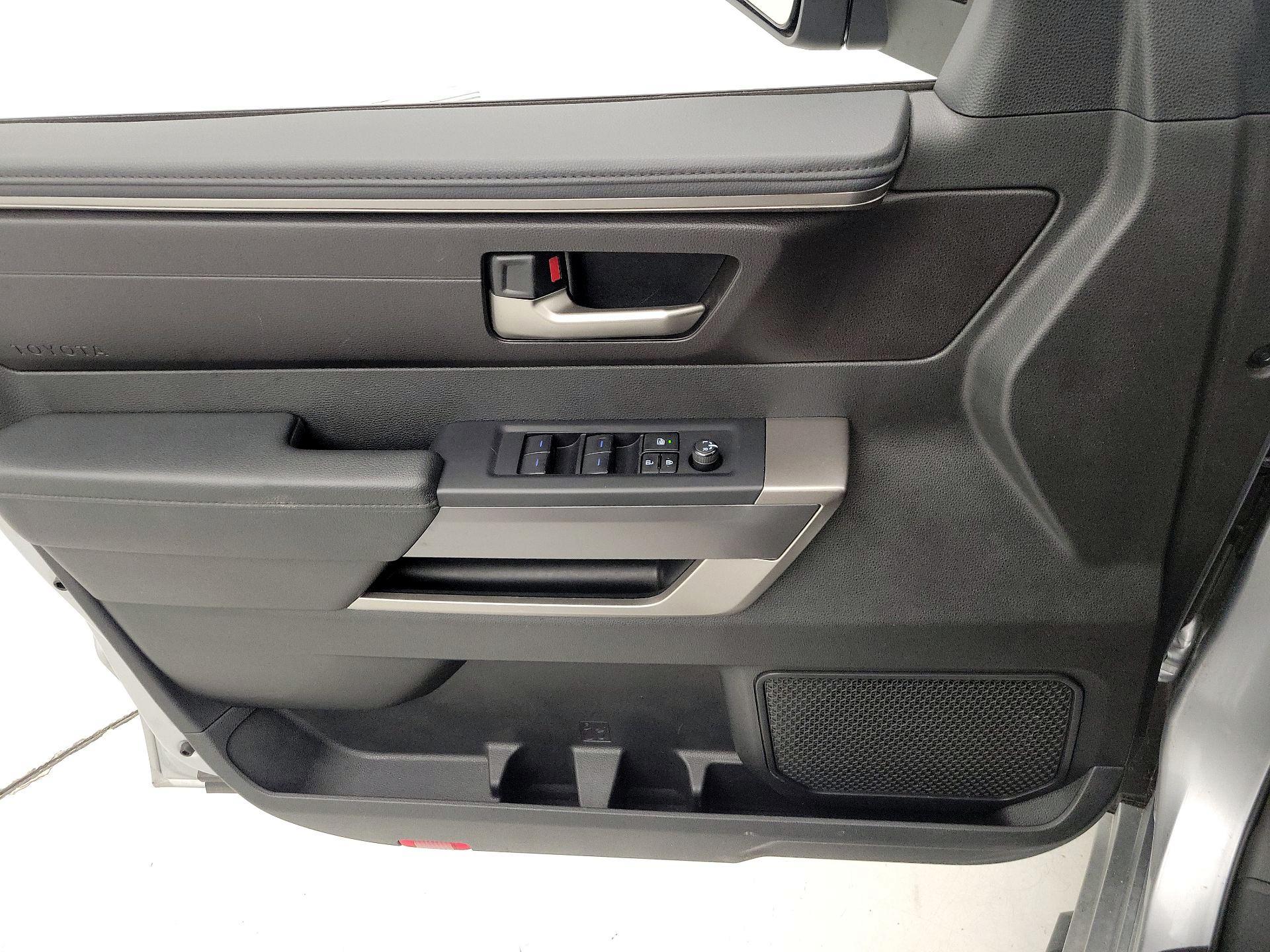 Thumbnail: 2024 Toyota Tundra - 12