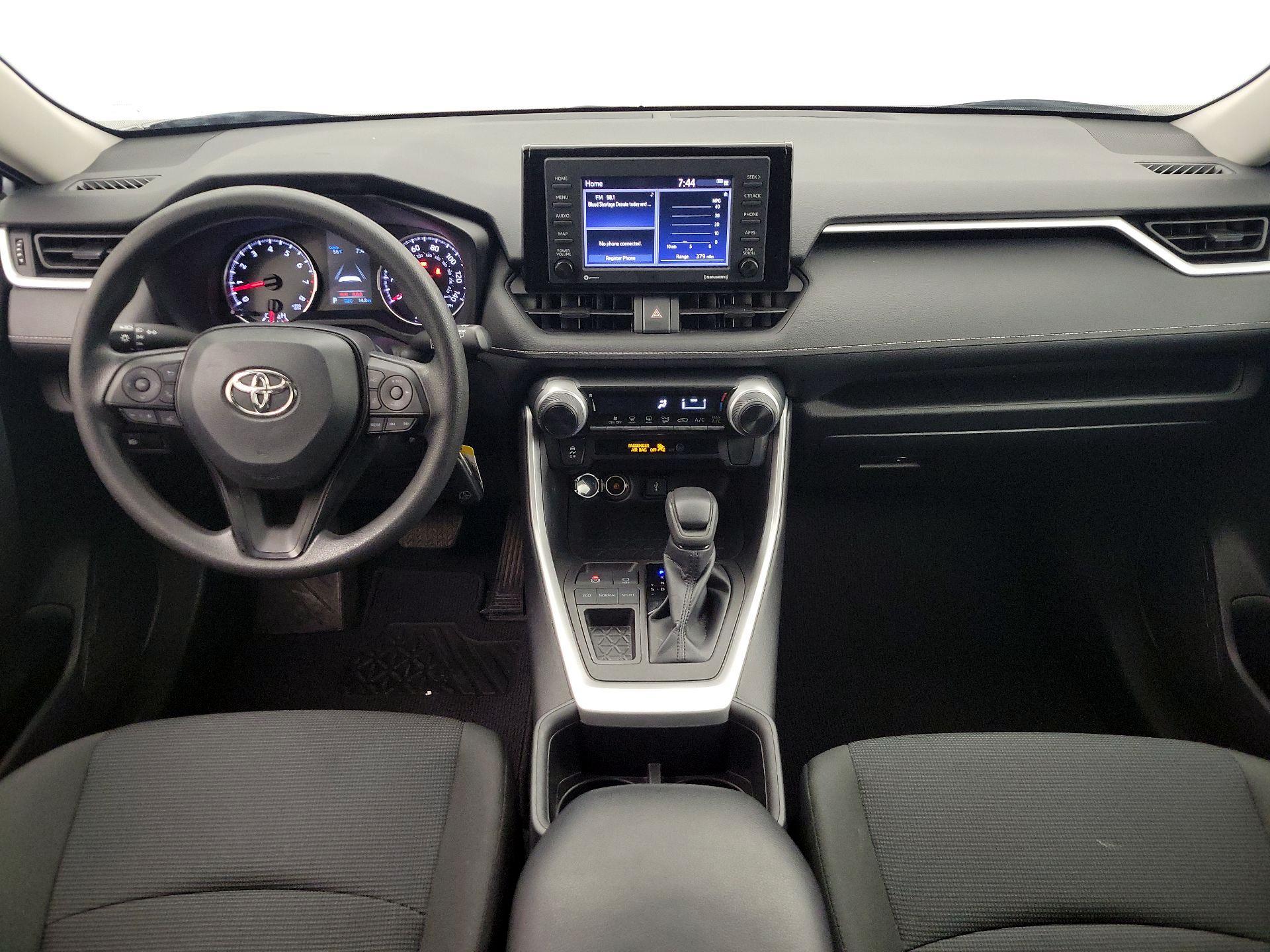 Thumbnail: 2022 Toyota RAV4 - 9