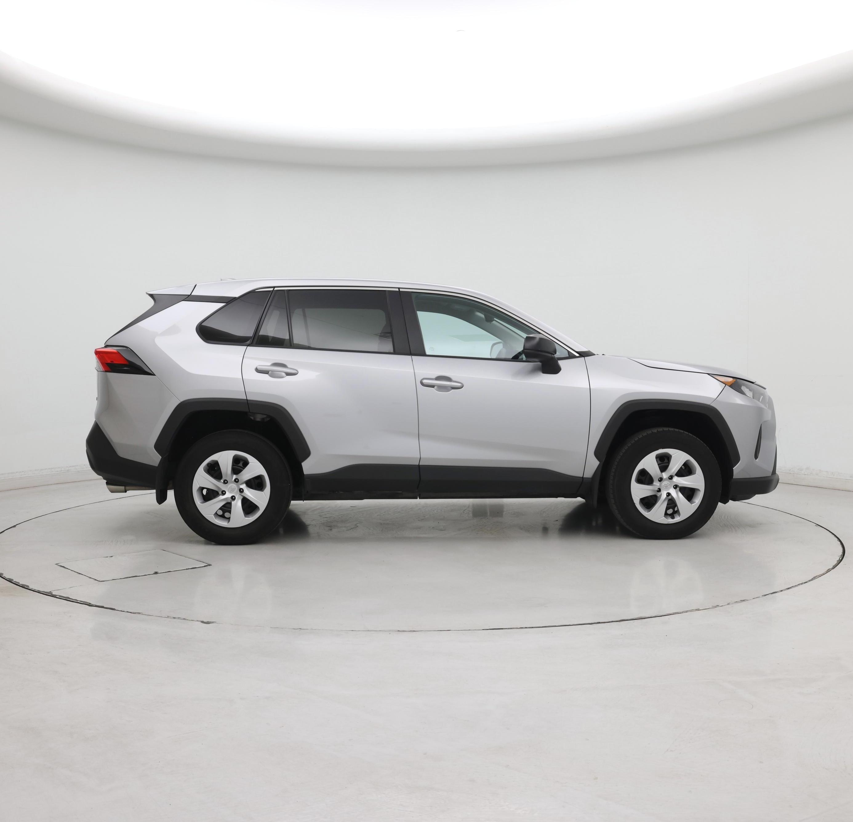 Thumbnail: 2022 Toyota RAV4 - 7