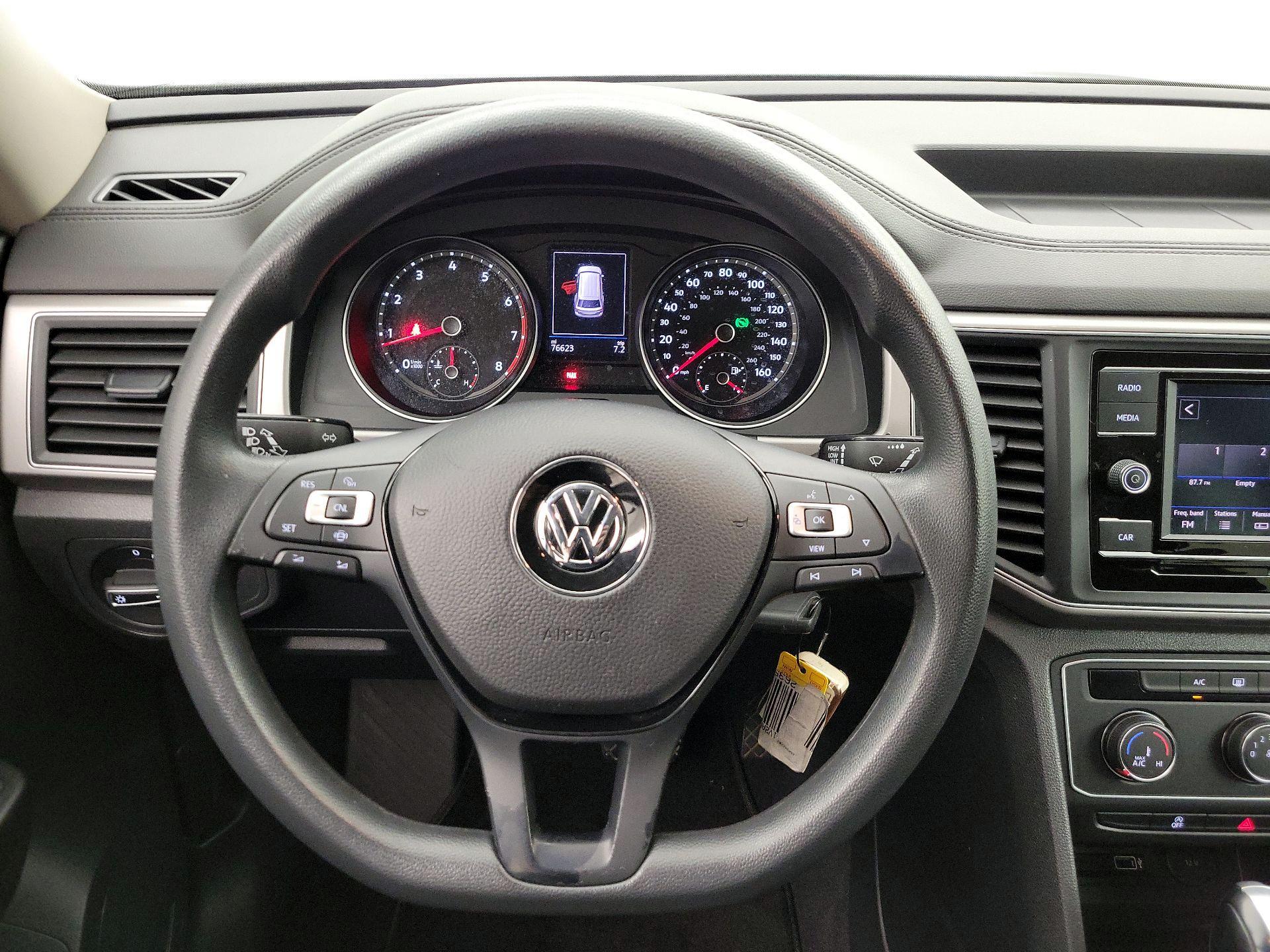 Thumbnail: 2019 Volkswagen Atlas - 10