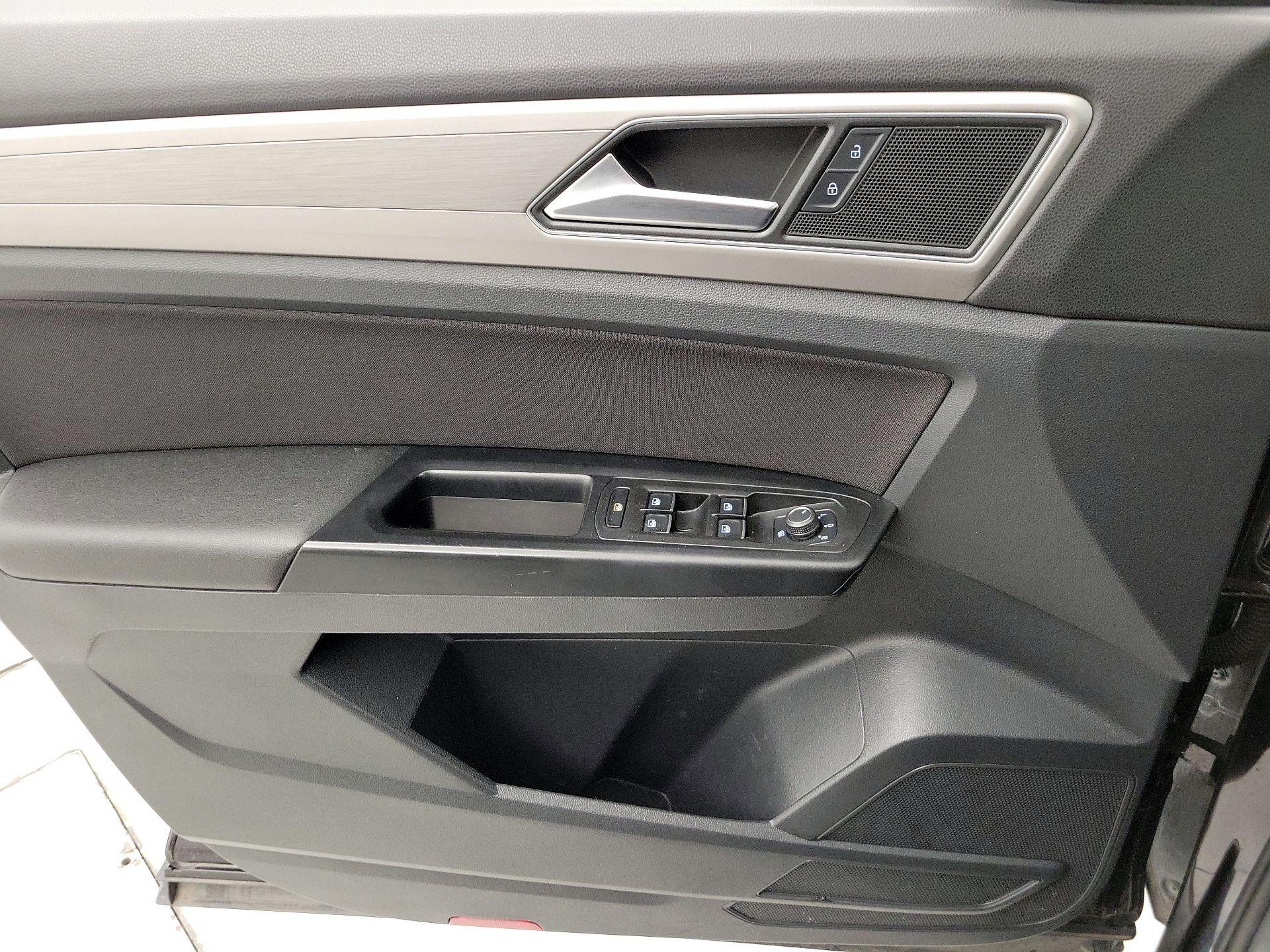 Thumbnail: 2019 Volkswagen Atlas - 12