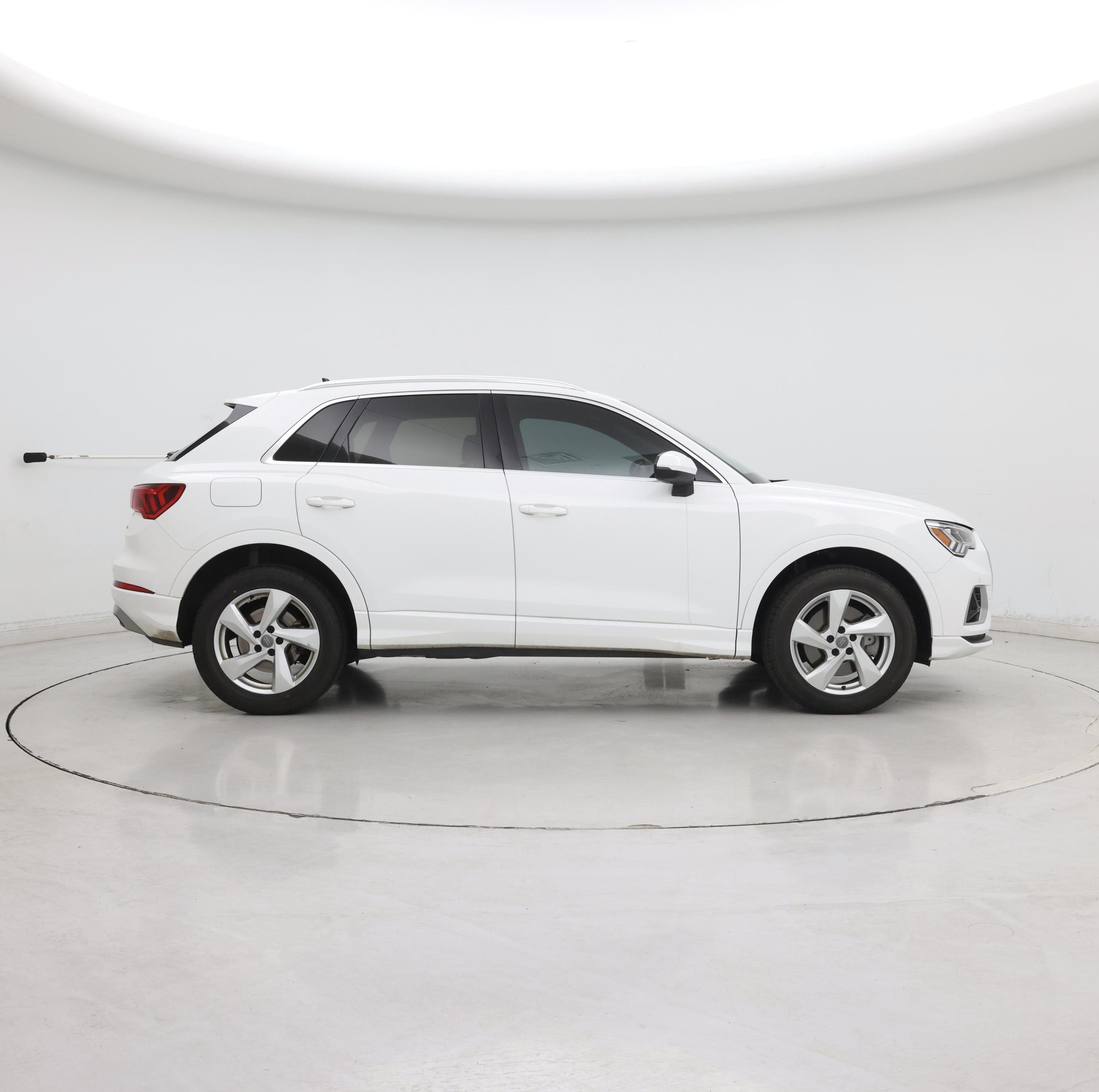 Thumbnail: 2020 Audi Q3 - 7