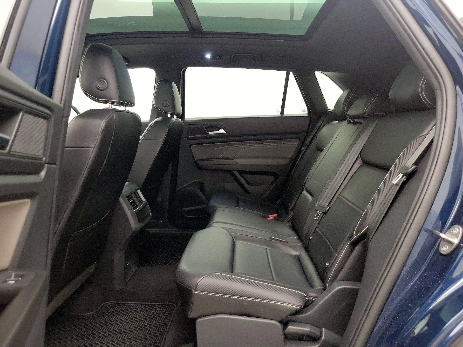 Thumbnail: 2022 Volkswagen Atlas - 20