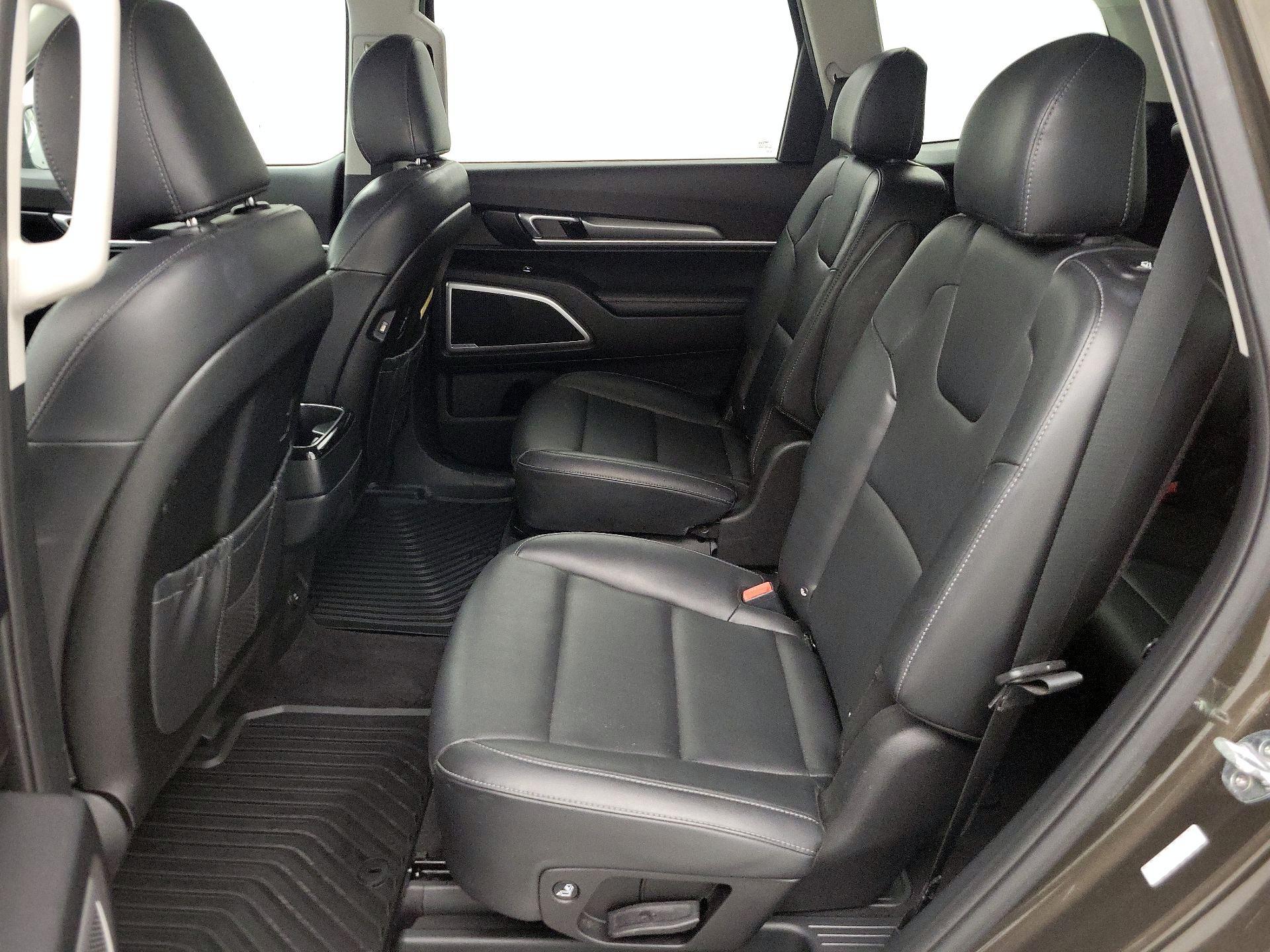 Thumbnail: 2021 Kia Telluride - 20