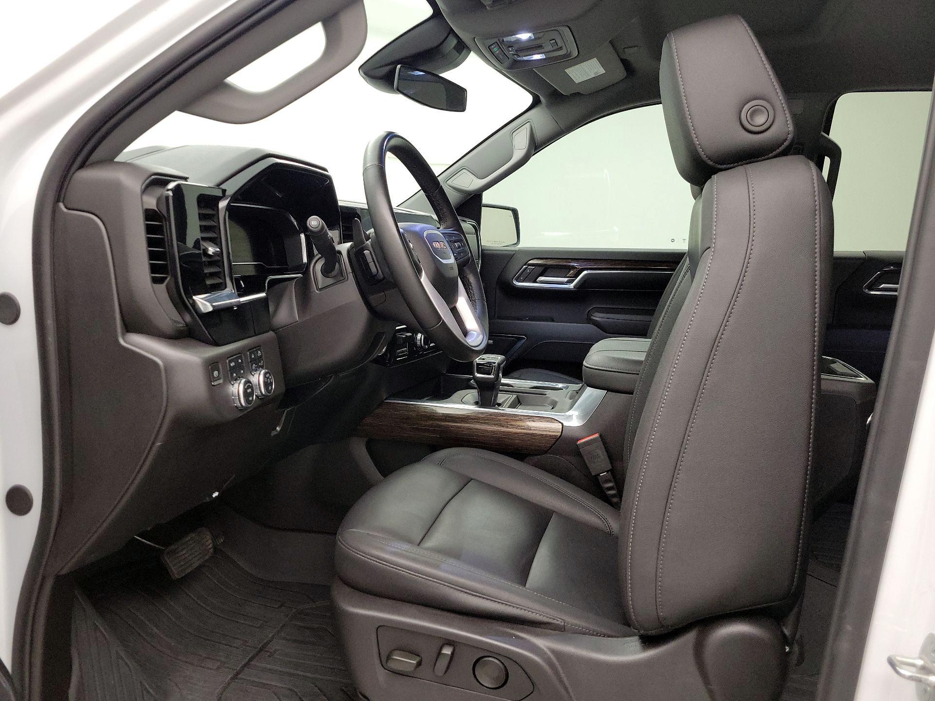 Thumbnail: 2024 GMC Sierra 1500 - 11