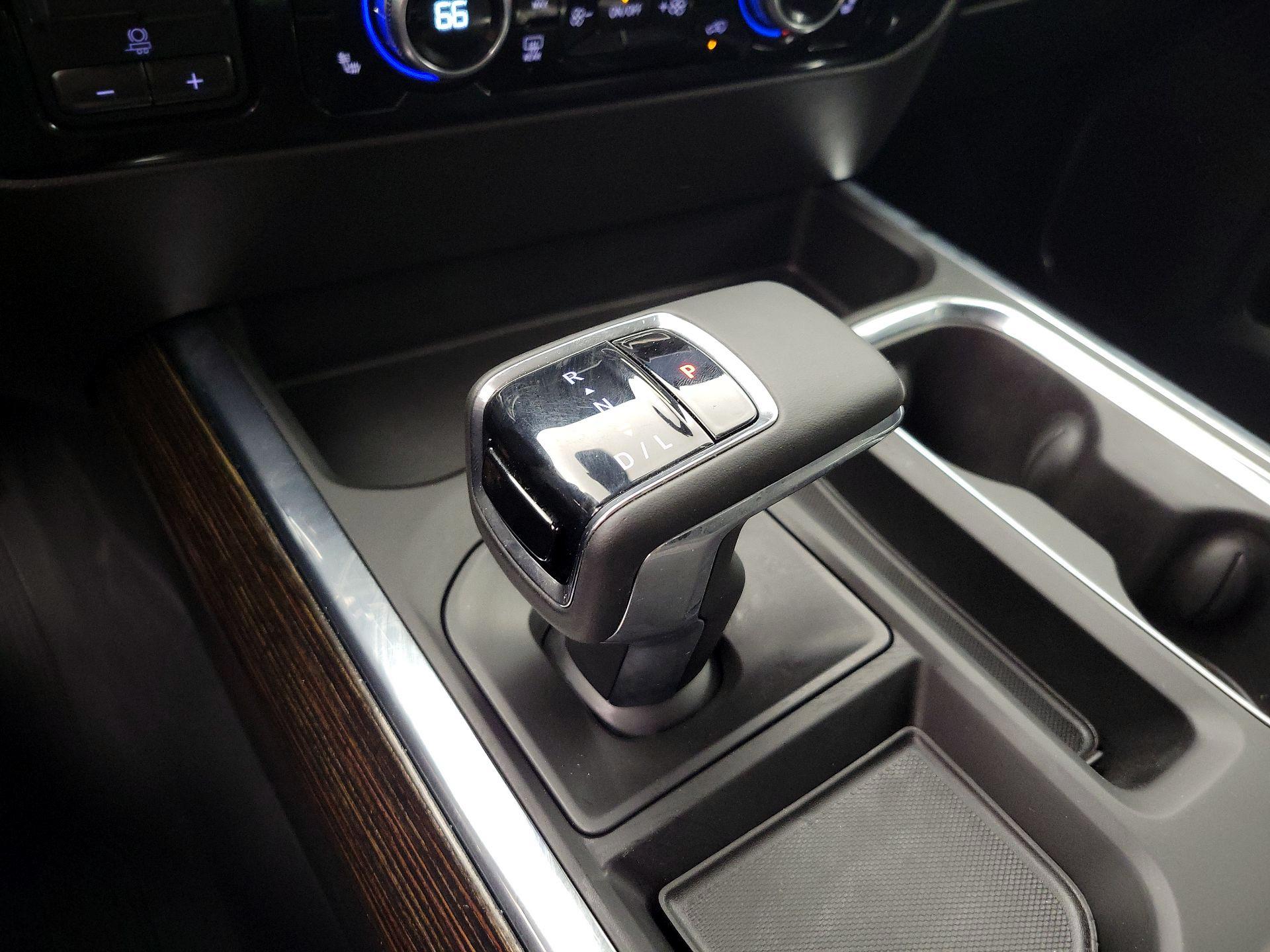 Thumbnail: 2024 GMC Sierra 1500 - 17