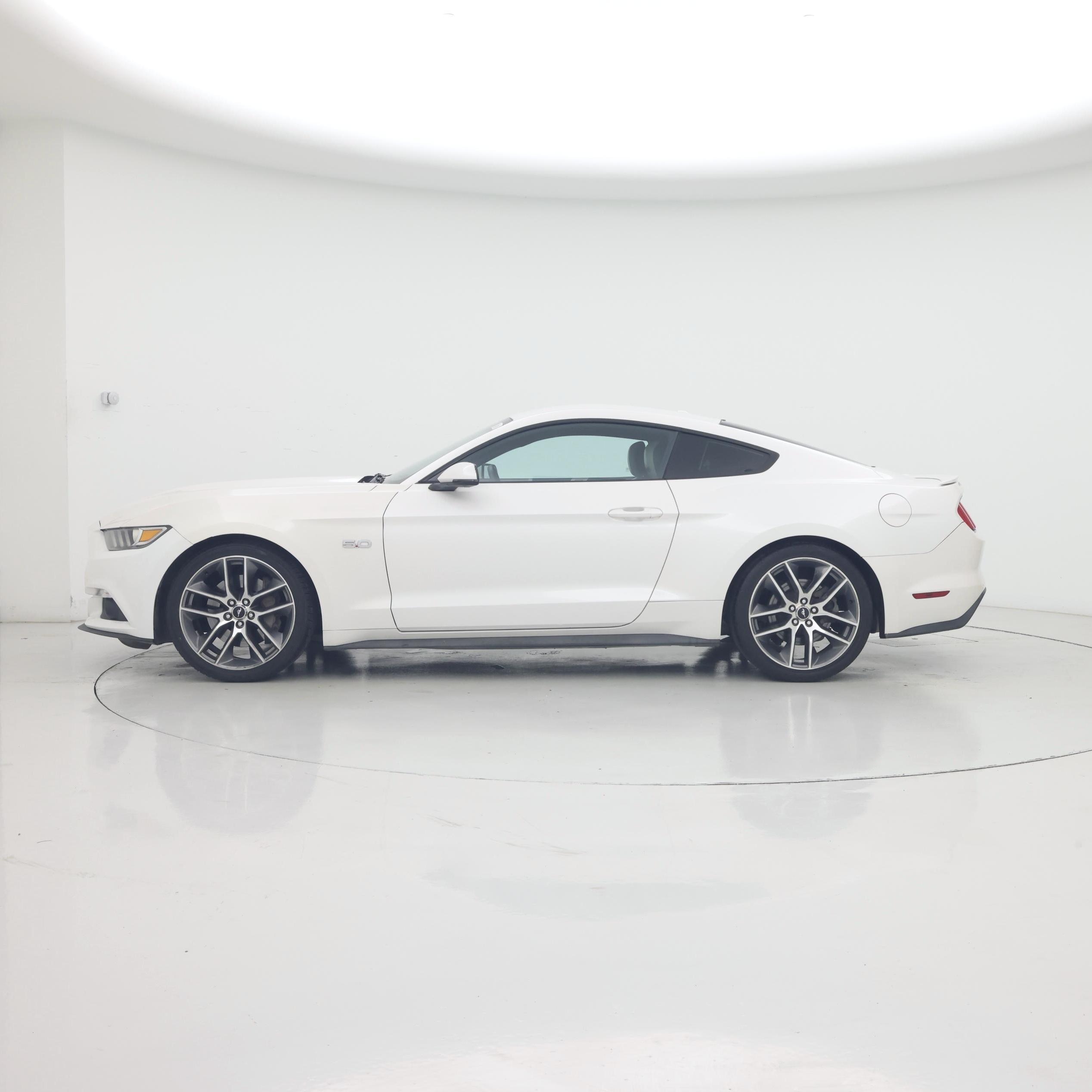 Thumbnail: 2017 Ford Mustang - 3