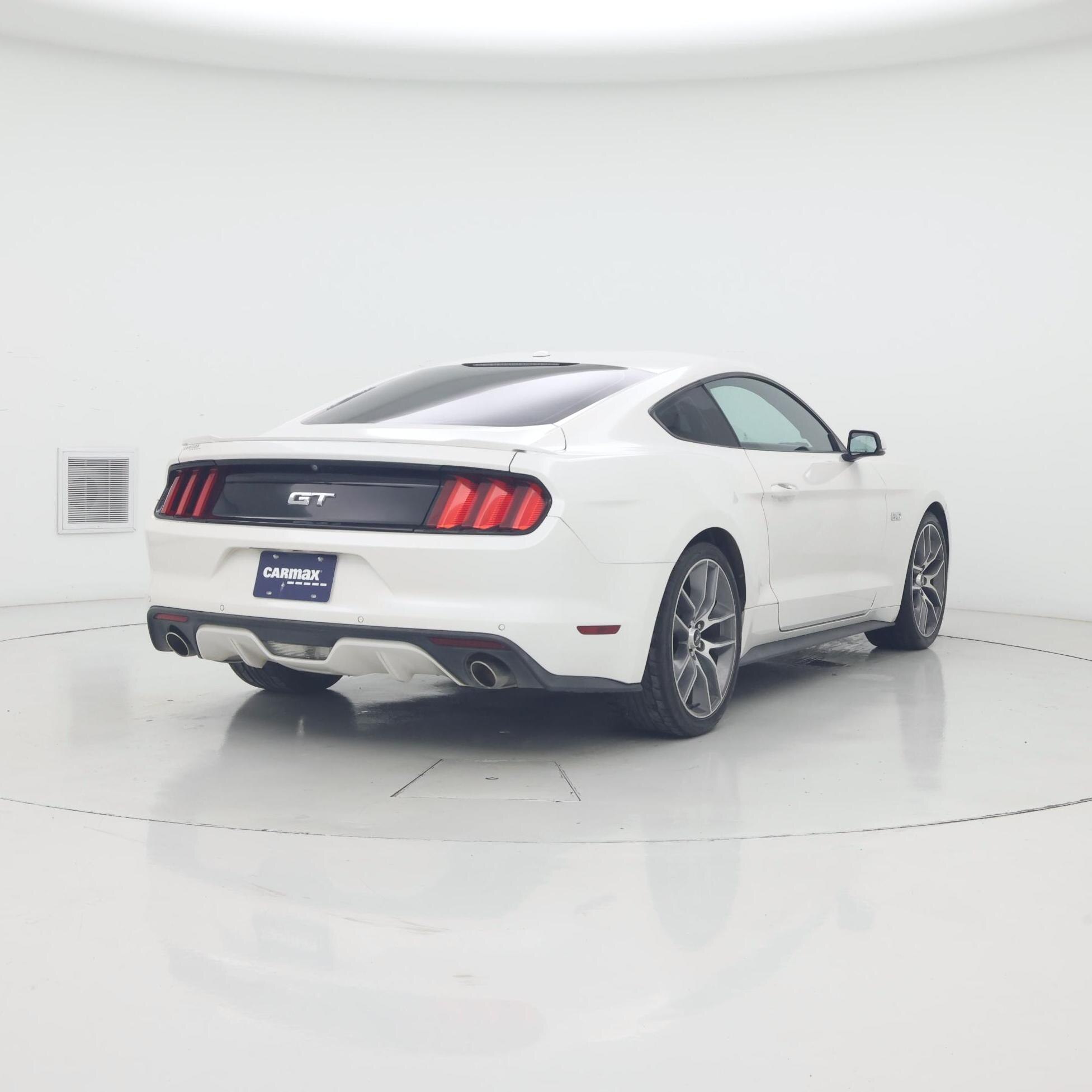 Thumbnail: 2017 Ford Mustang - 8