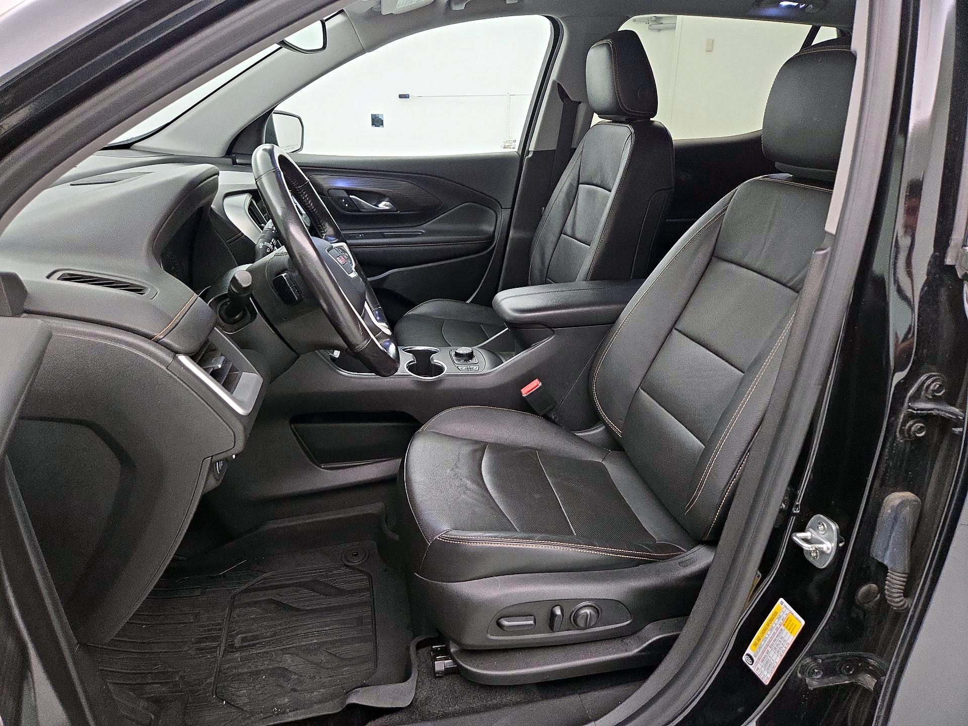 Thumbnail: 2020 GMC Terrain - 11