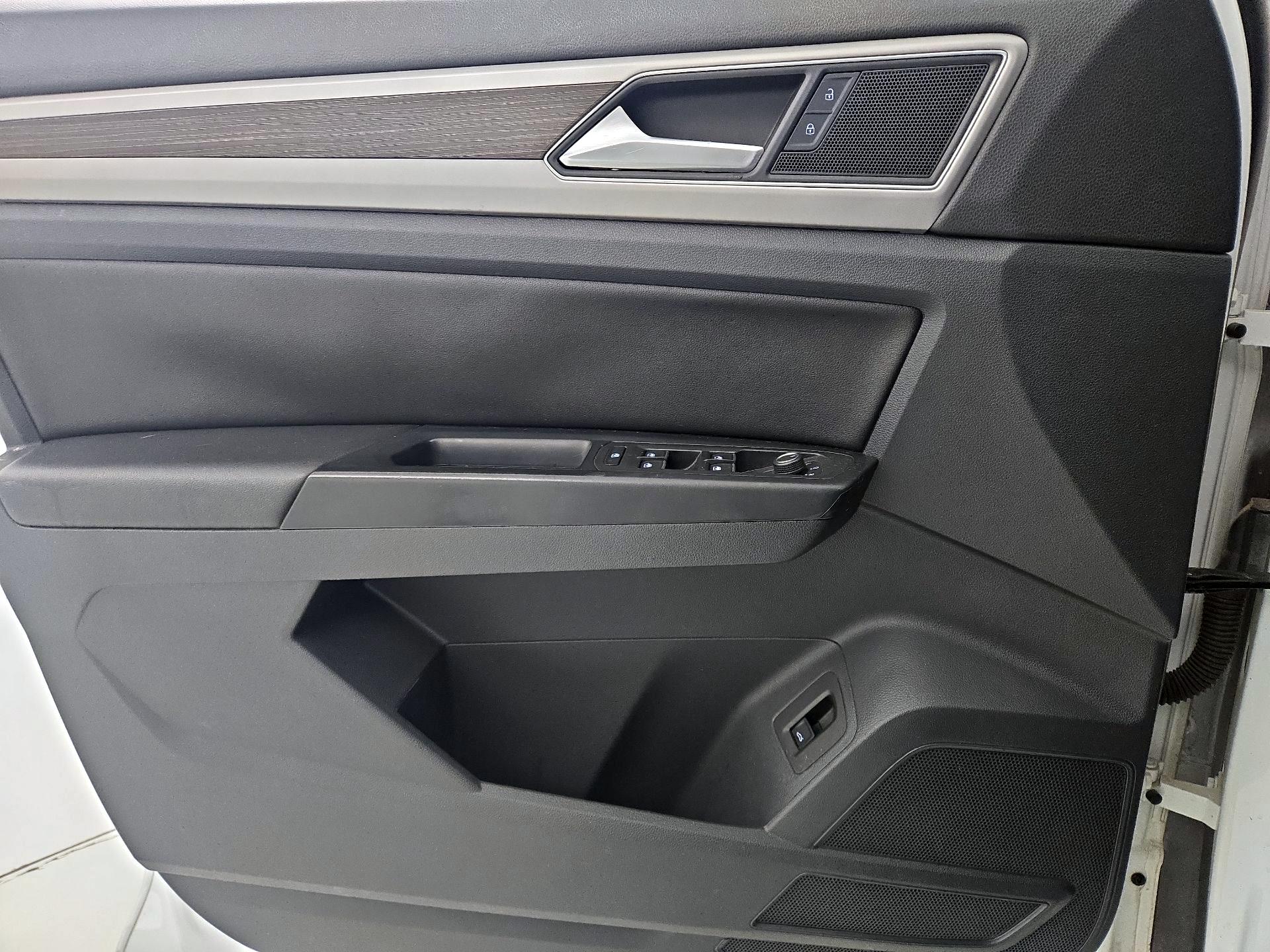 Thumbnail: 2019 Volkswagen Atlas - 12