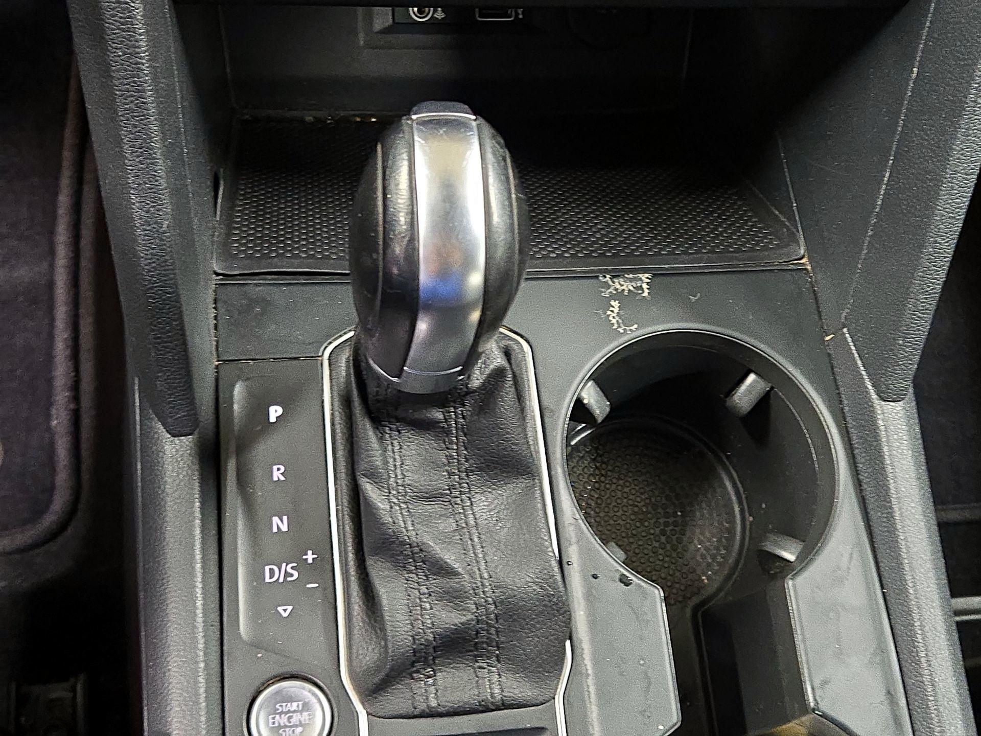 Thumbnail: 2019 Volkswagen Atlas - 17